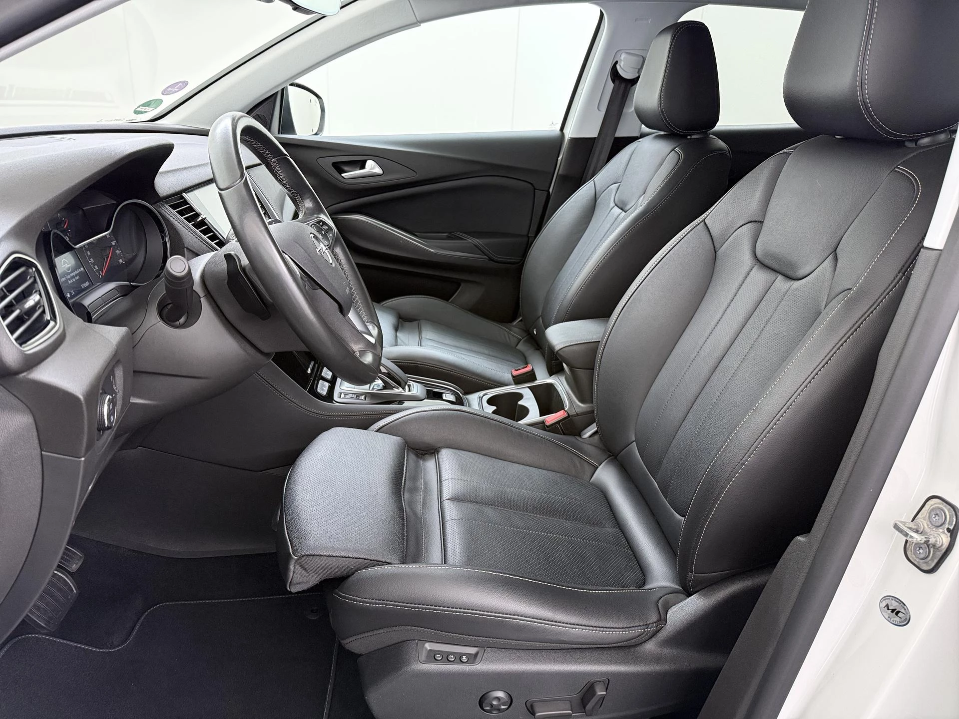 Opel-Grandland X-image-17