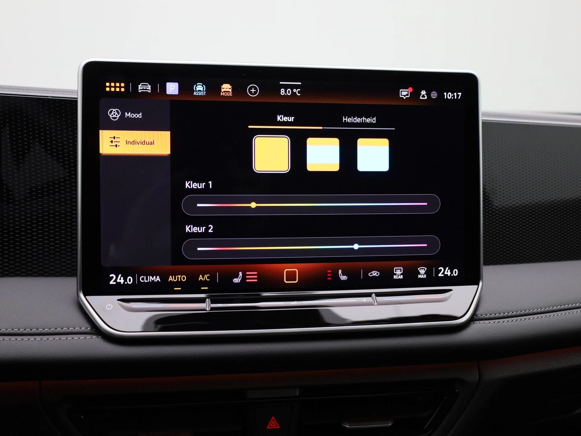 Volkswagen-Tiguan-image-32