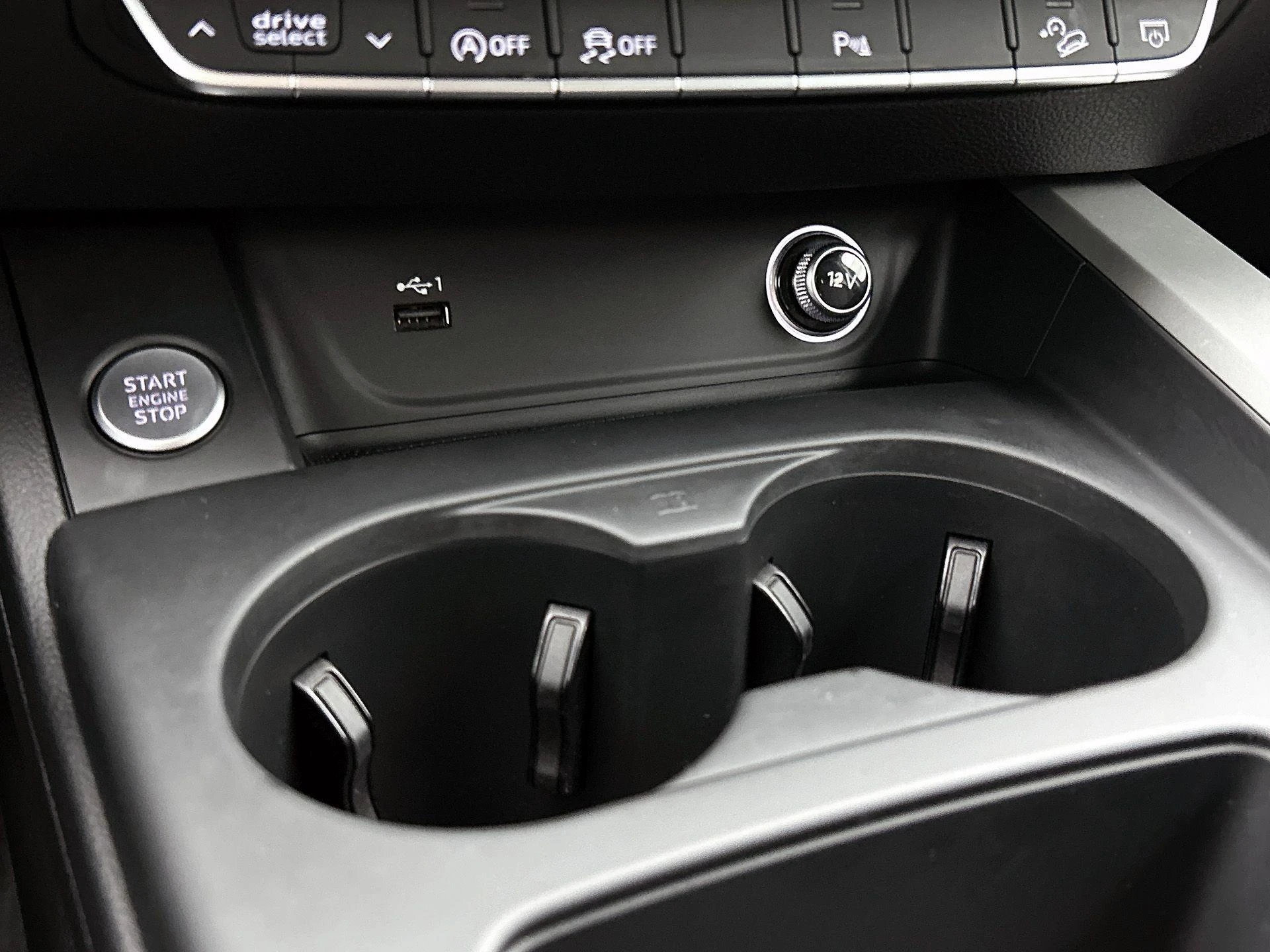 Audi-A4-image-28