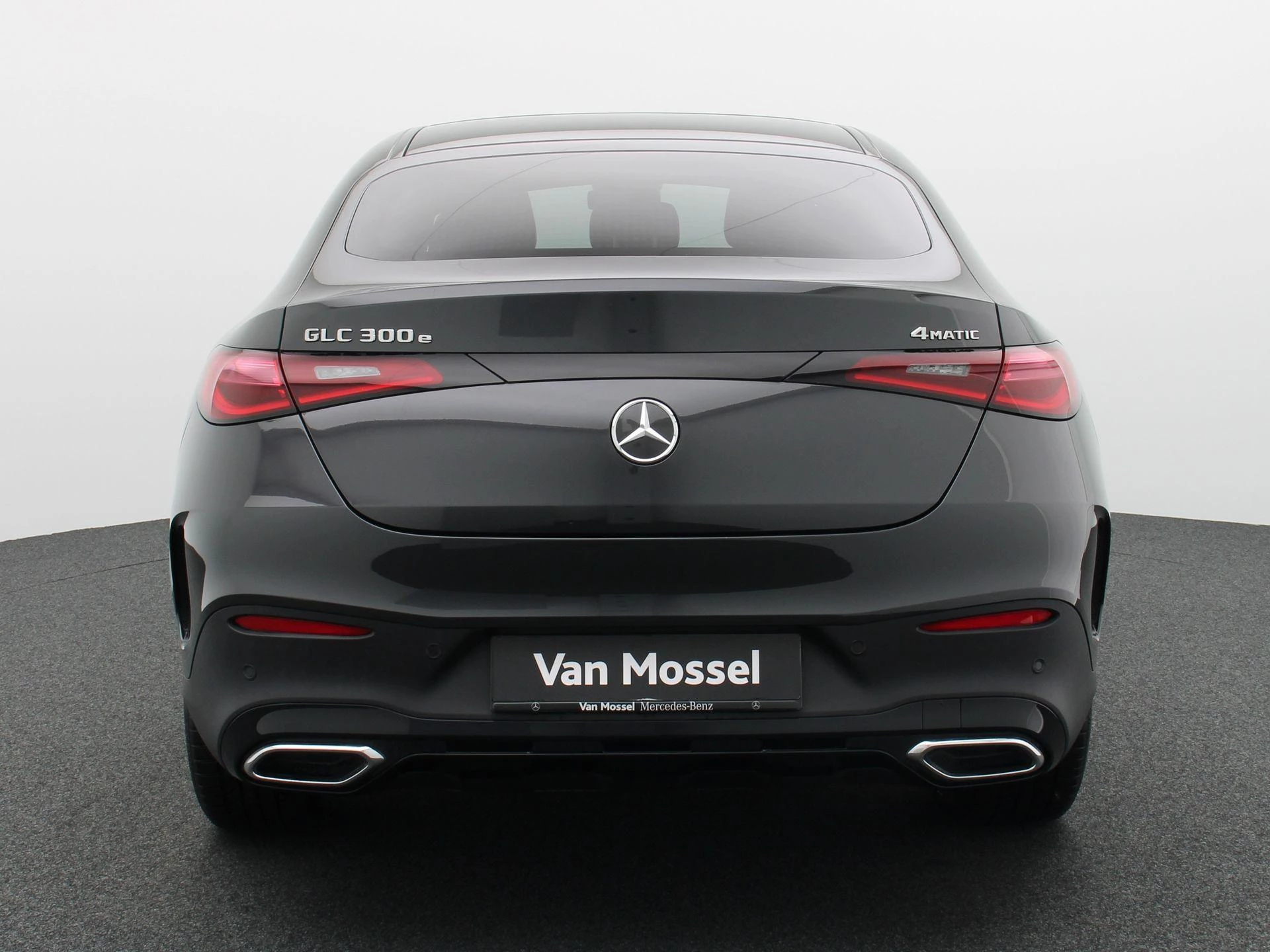 Mercedes-Benz GLC 300 e Coupé AMG Line + PANORAMISCH DAK + DIGITAL LIGHT + NIGHTPAKKET +