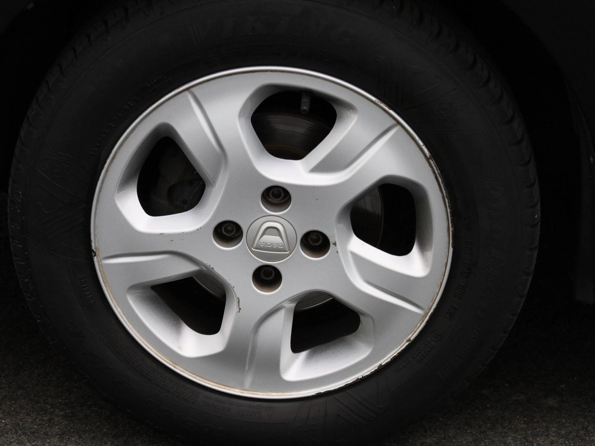 Dacia-Logan-image-12