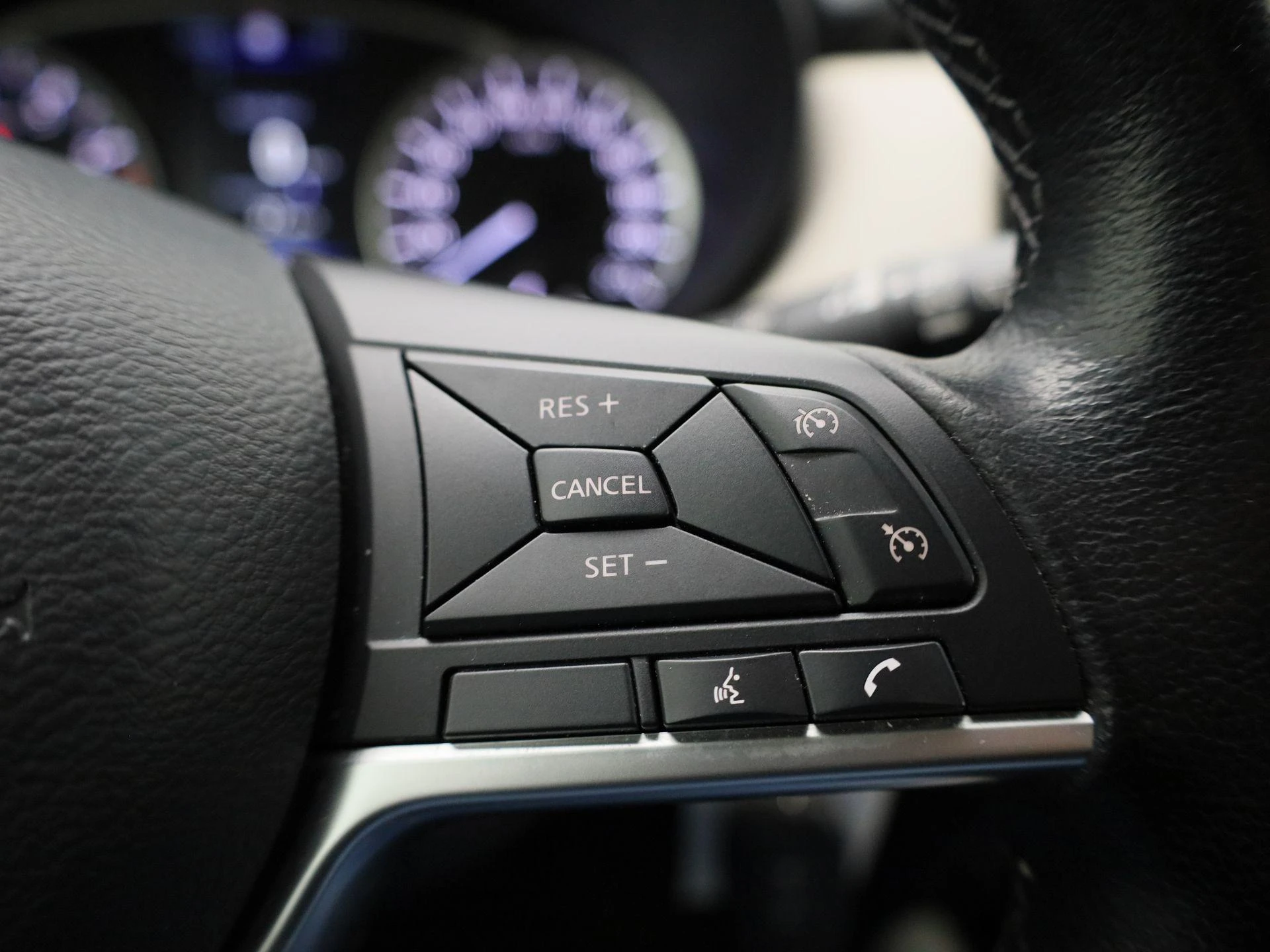 Nissan-Micra-image-14