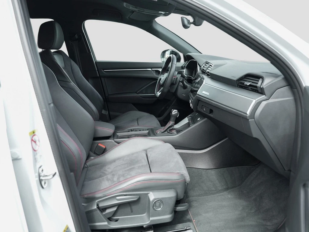 Audi-Q3-image-6