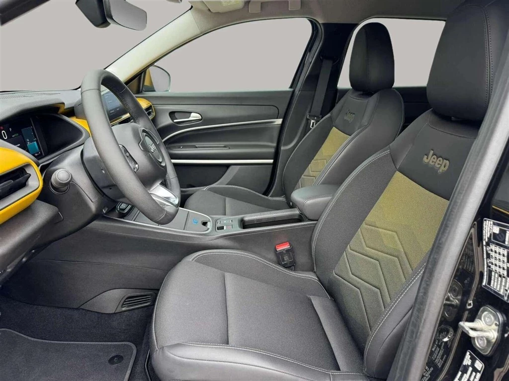 Jeep-Avenger-image-8