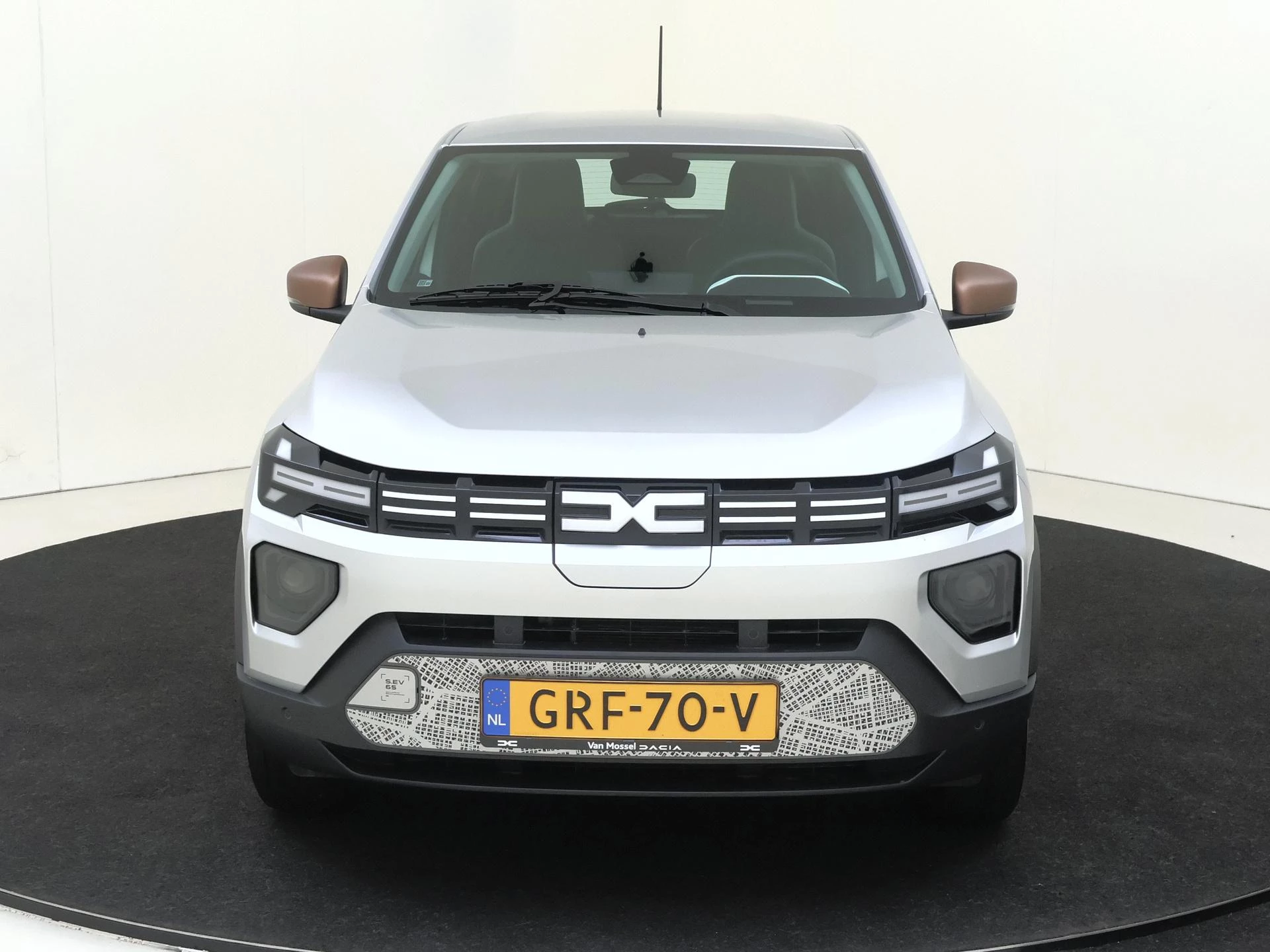 Dacia-Spring-image-4