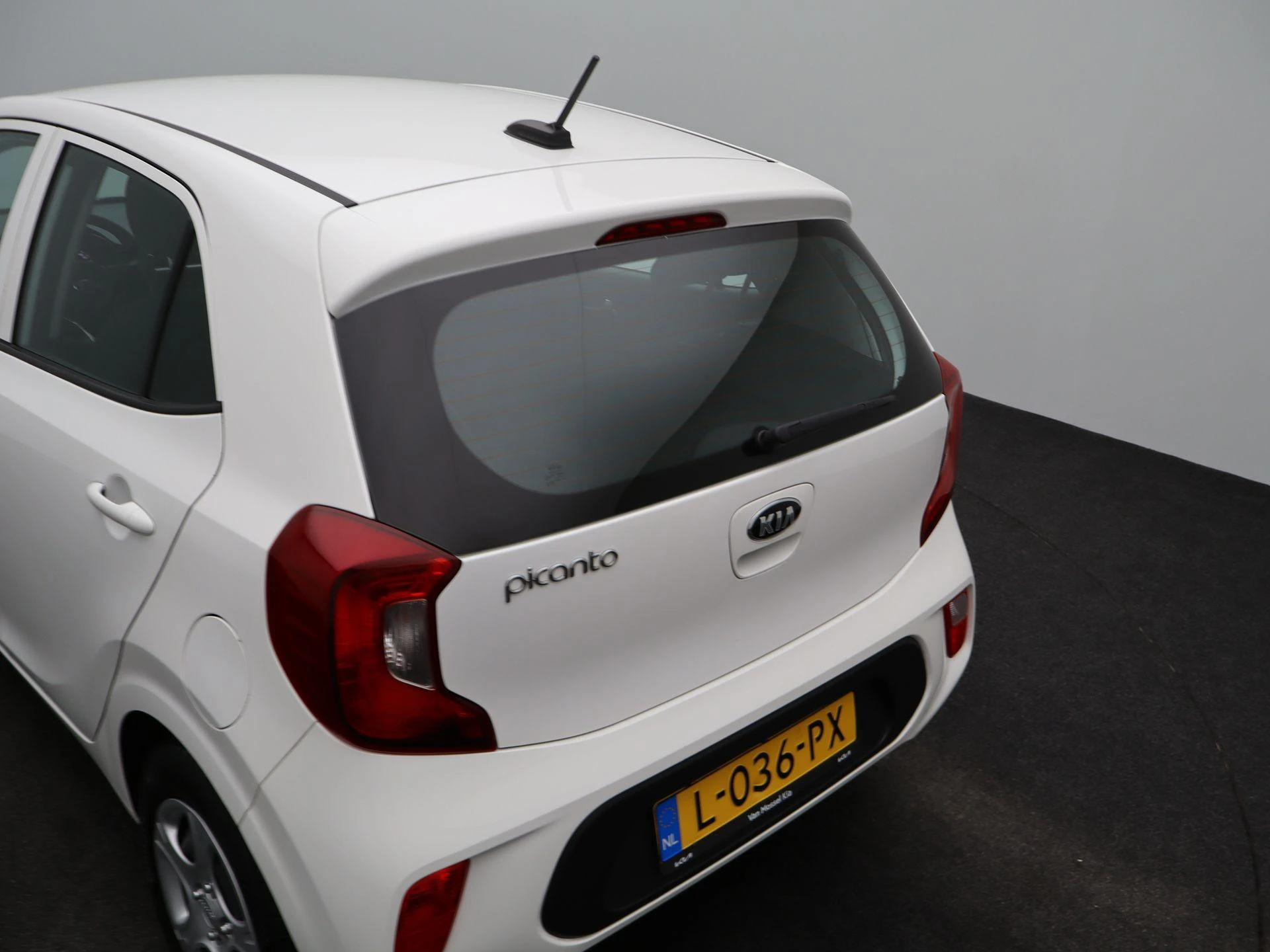 Kia-Picanto-image-33