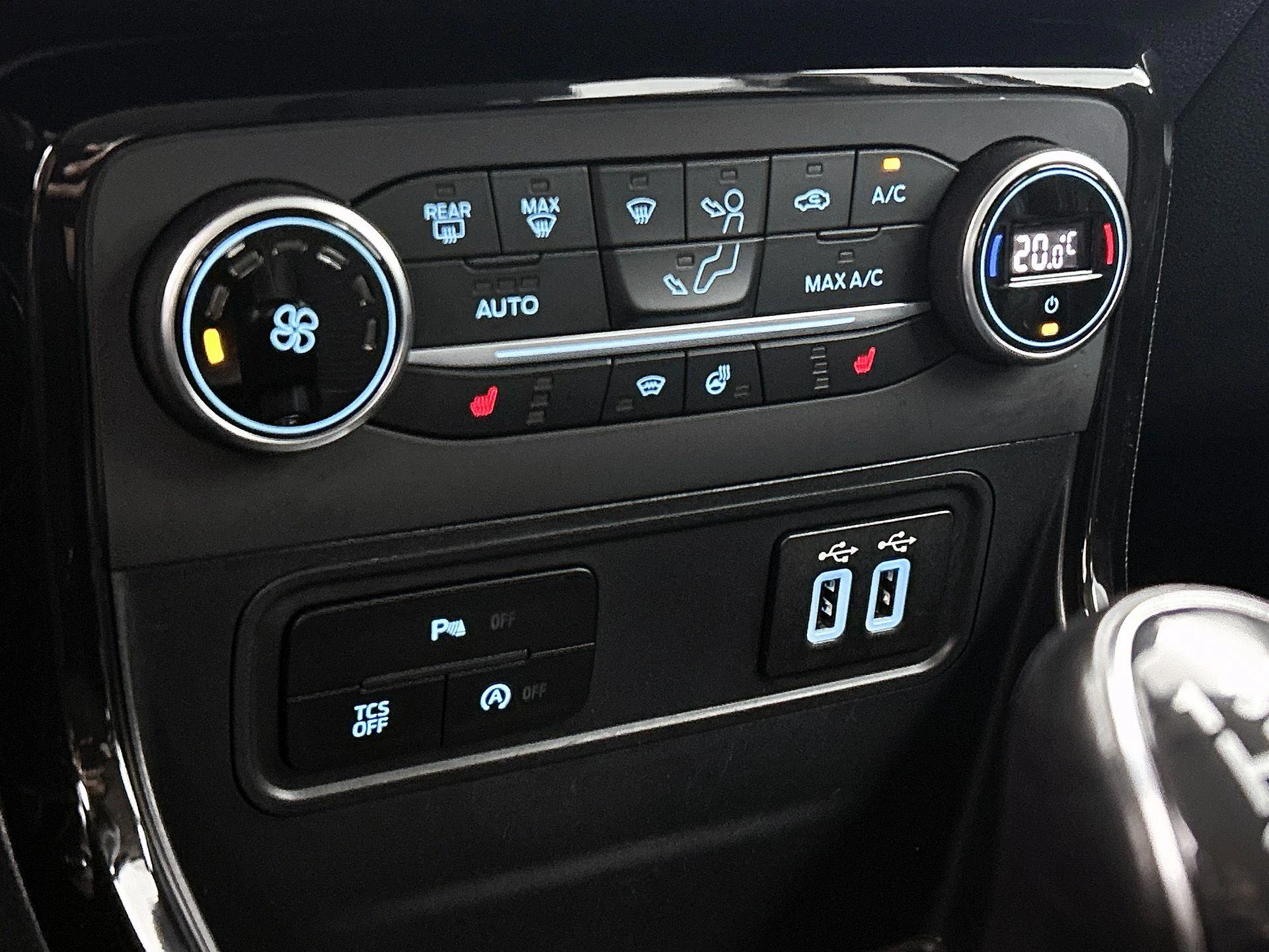 Ford-EcoSport-image-18