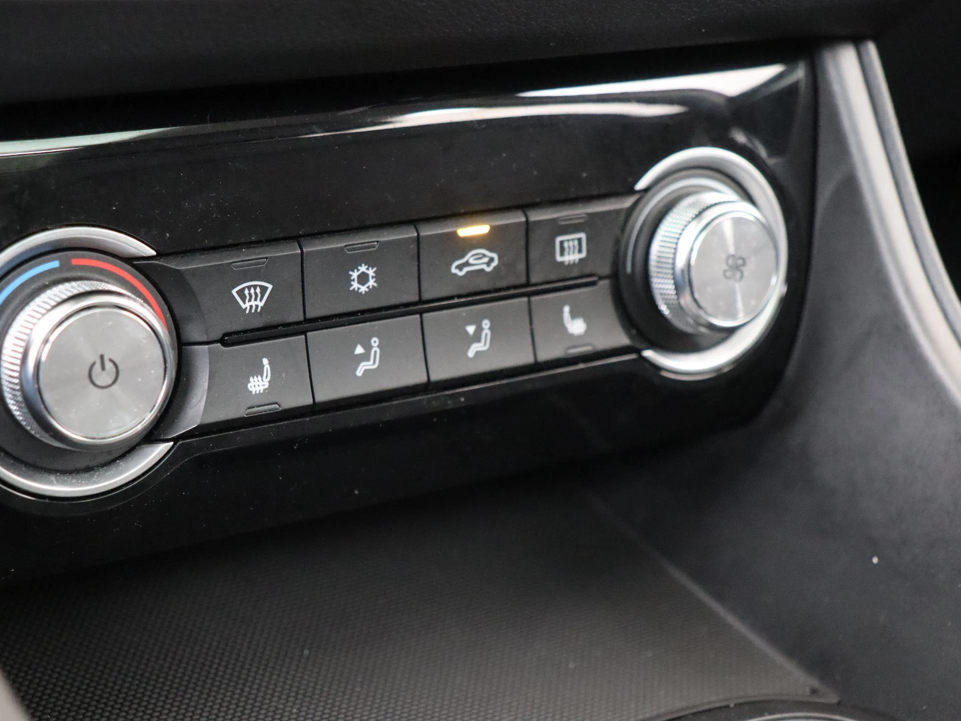 MG ZS EV EV Luxury 45 kWh