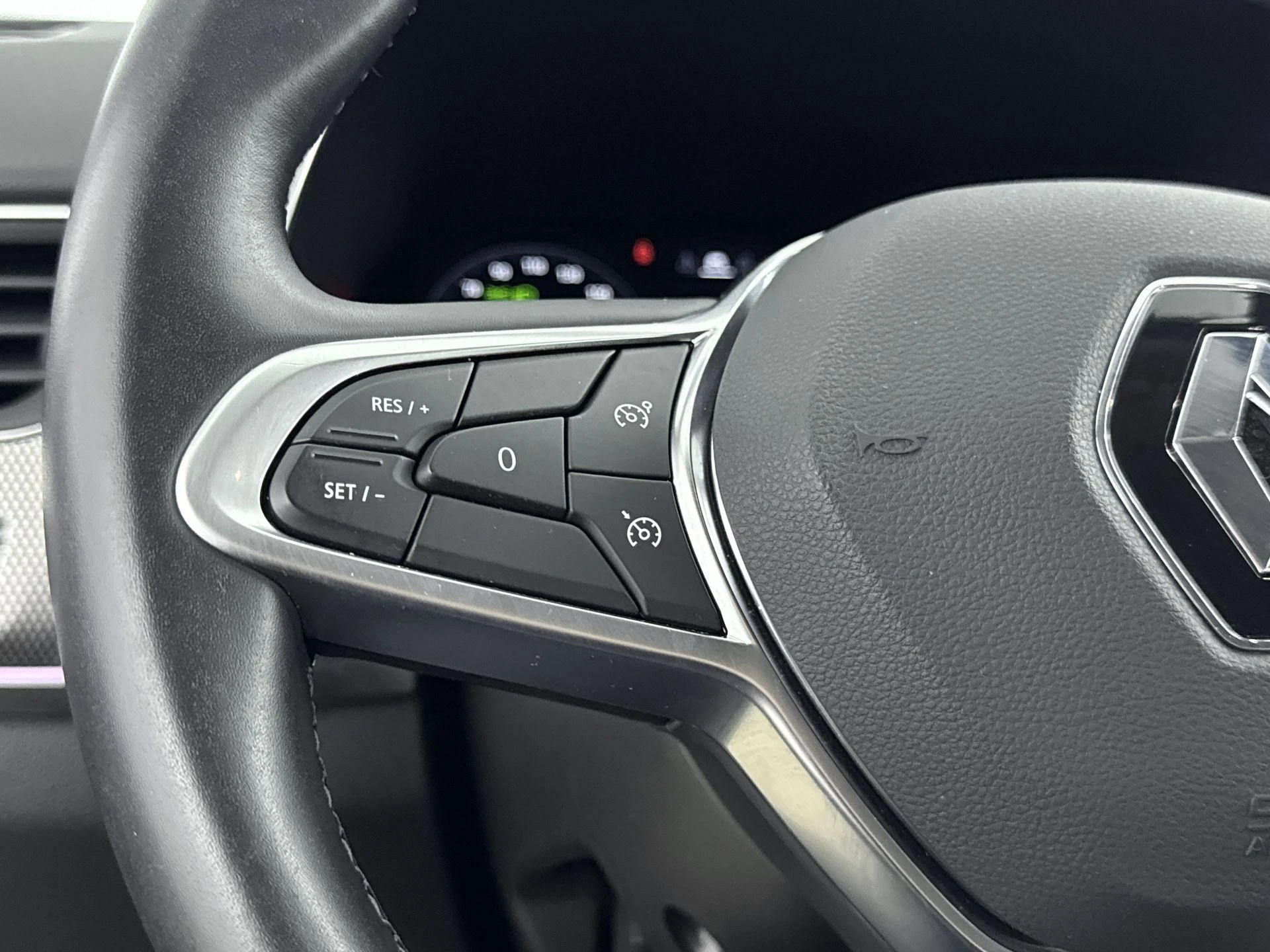 Renault-Arkana-image-5