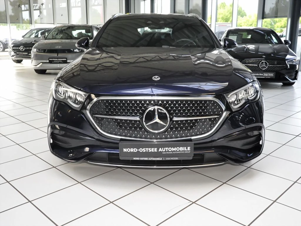 Mercedes-Benz-E-Klasse 220 d-image-3