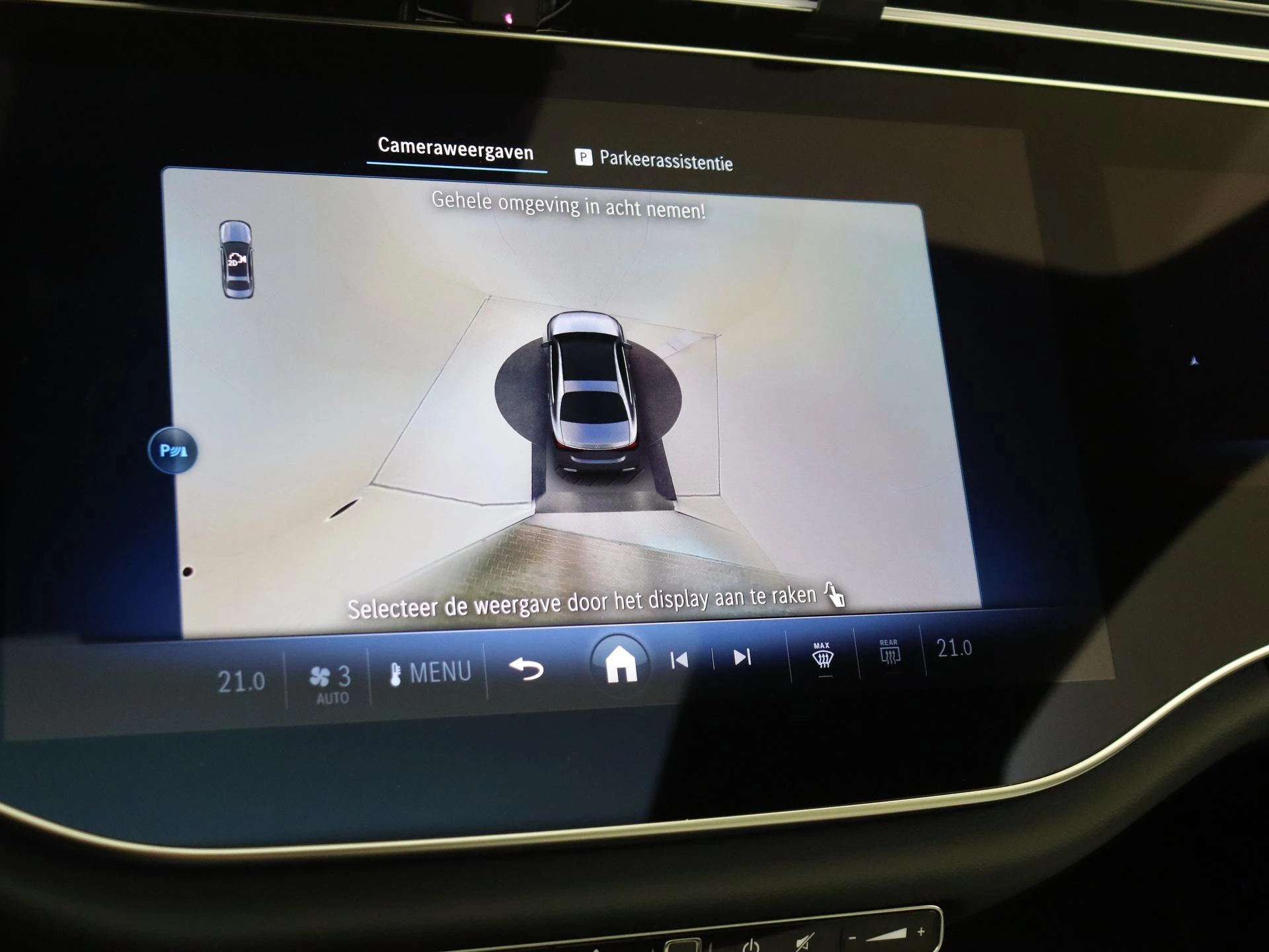 Mercedes-Benz-E-Klasse-image-21