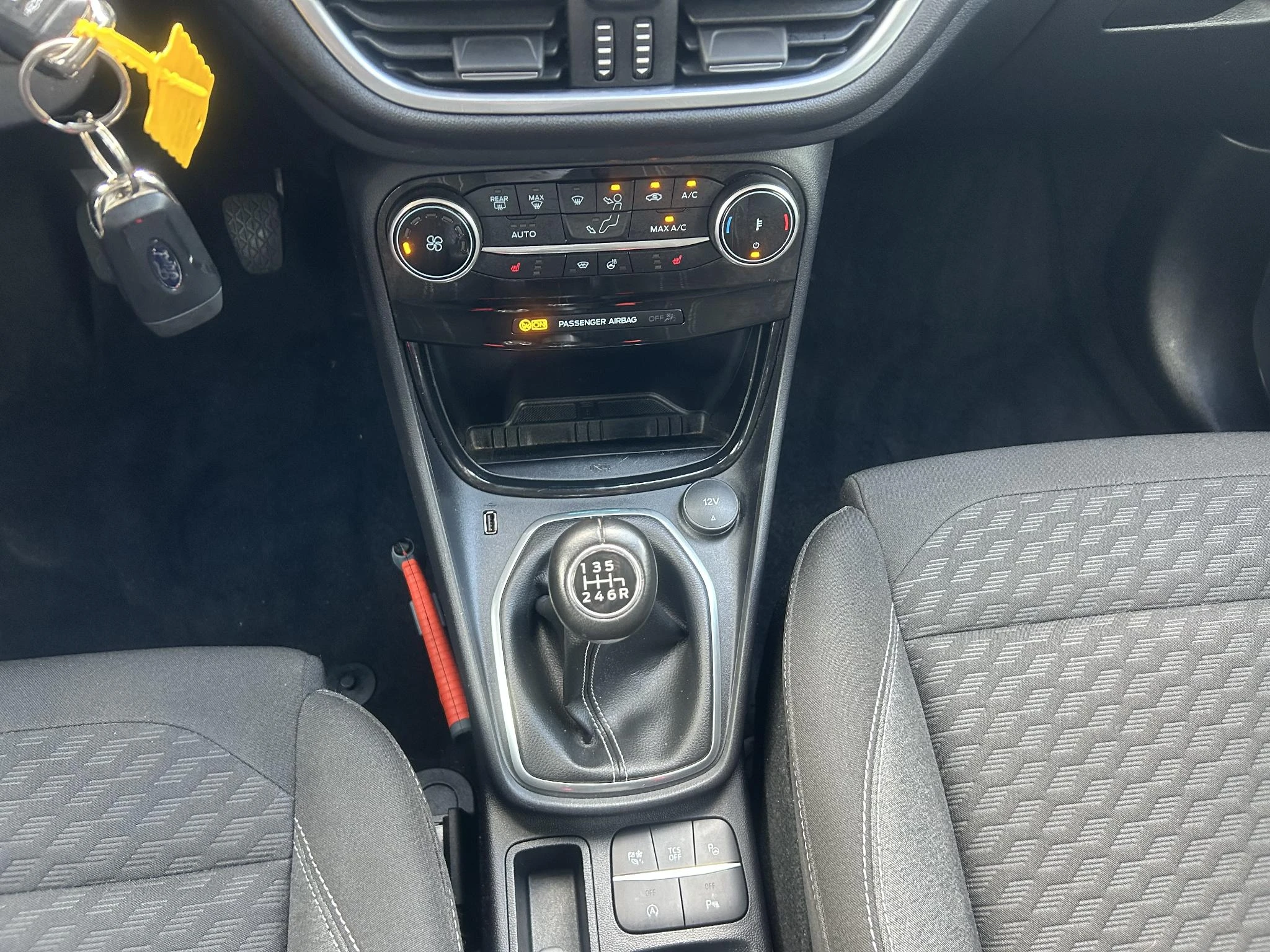 Ford Puma 1.0 EcoBoost Hybrid Titanium