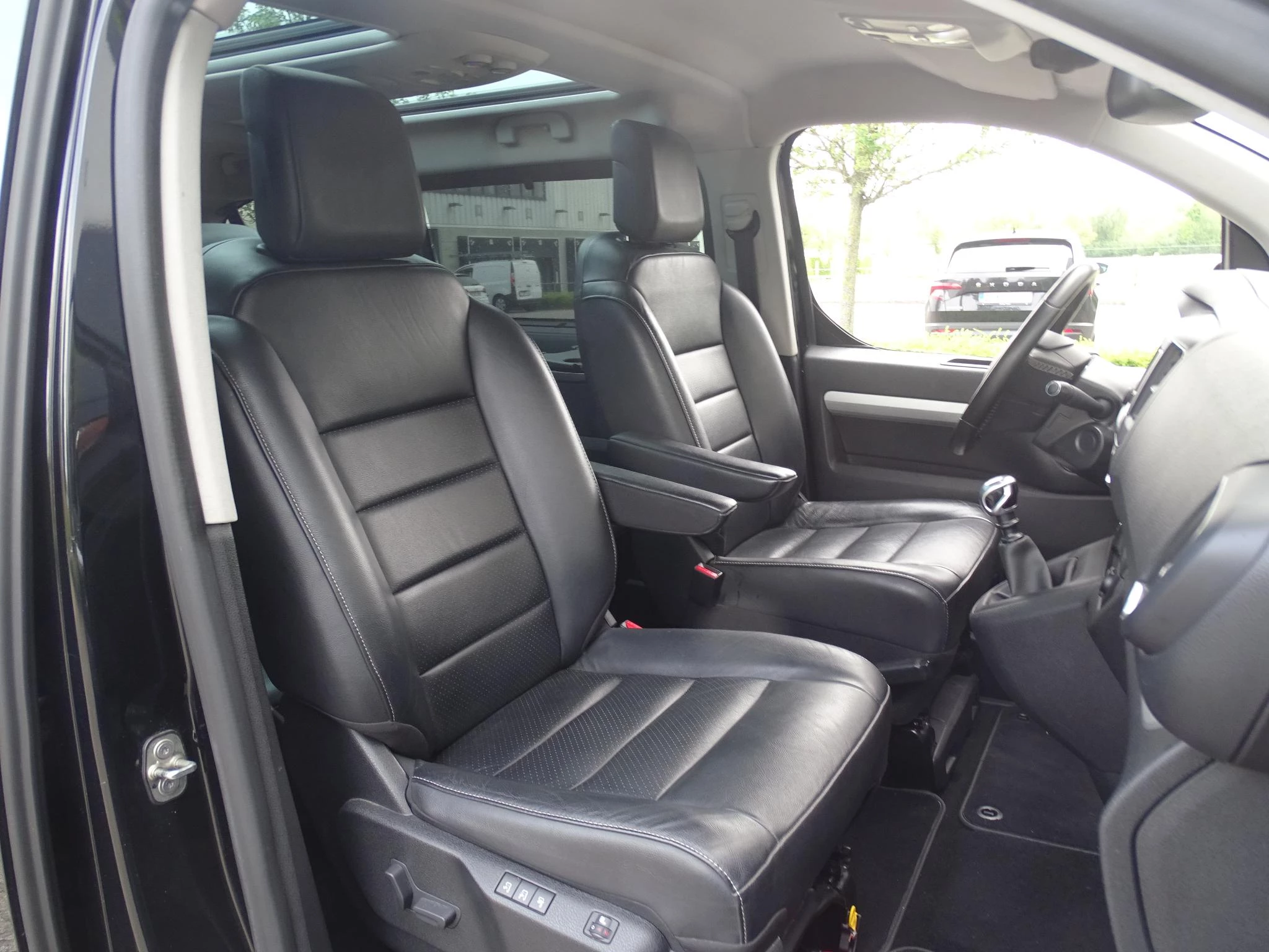 Opel Zafira Life 2.0D Innovation Full Option
