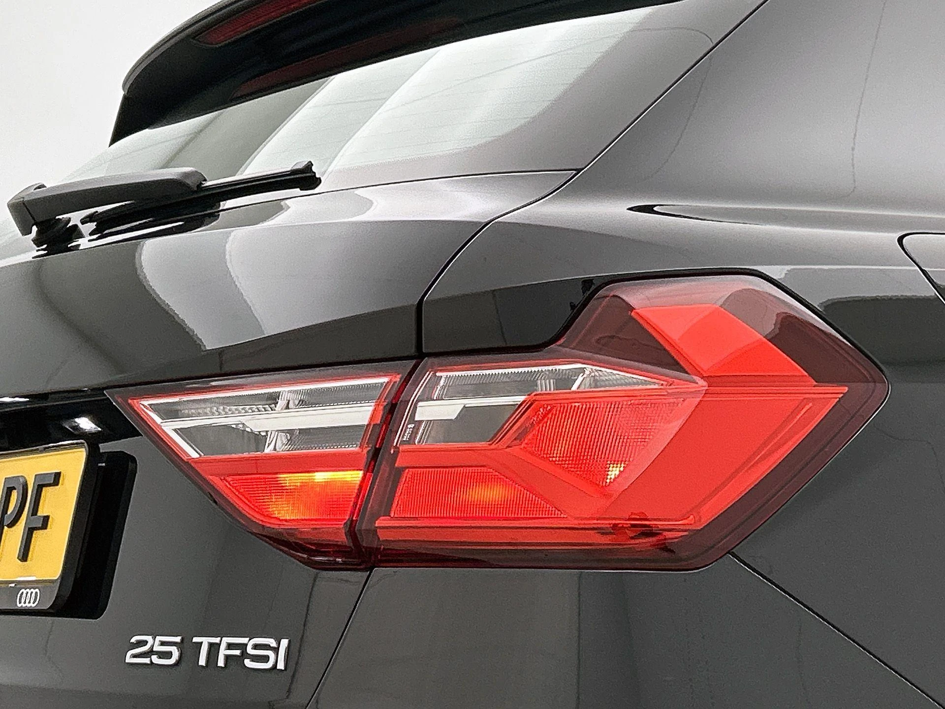 Audi-A1 Sportback-image-6