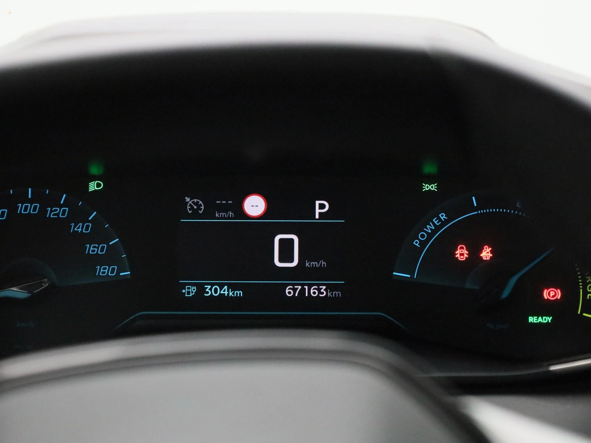 Peugeot e-208 EV Allure 50 kWh