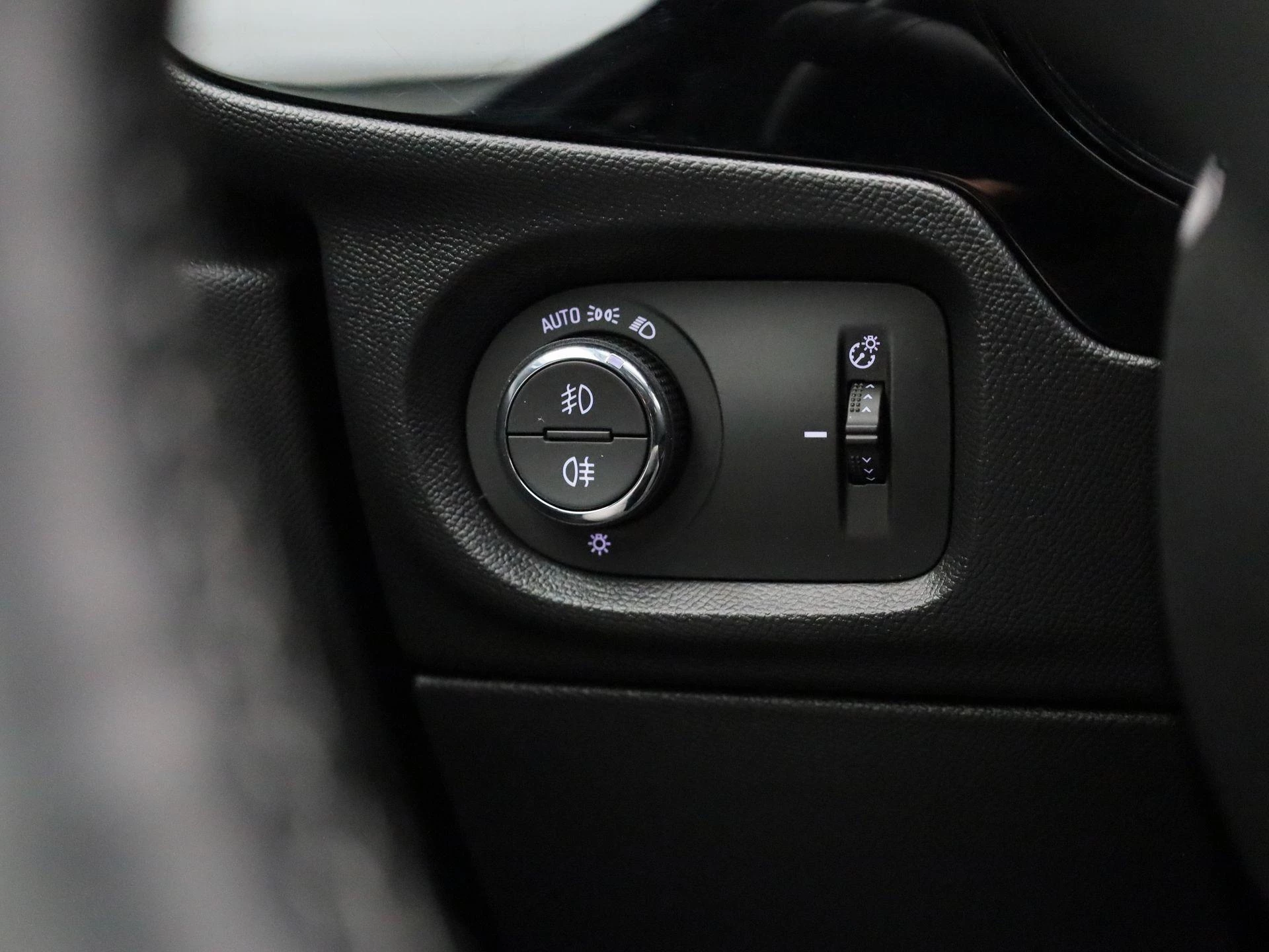 Opel-Corsa-e-image-28