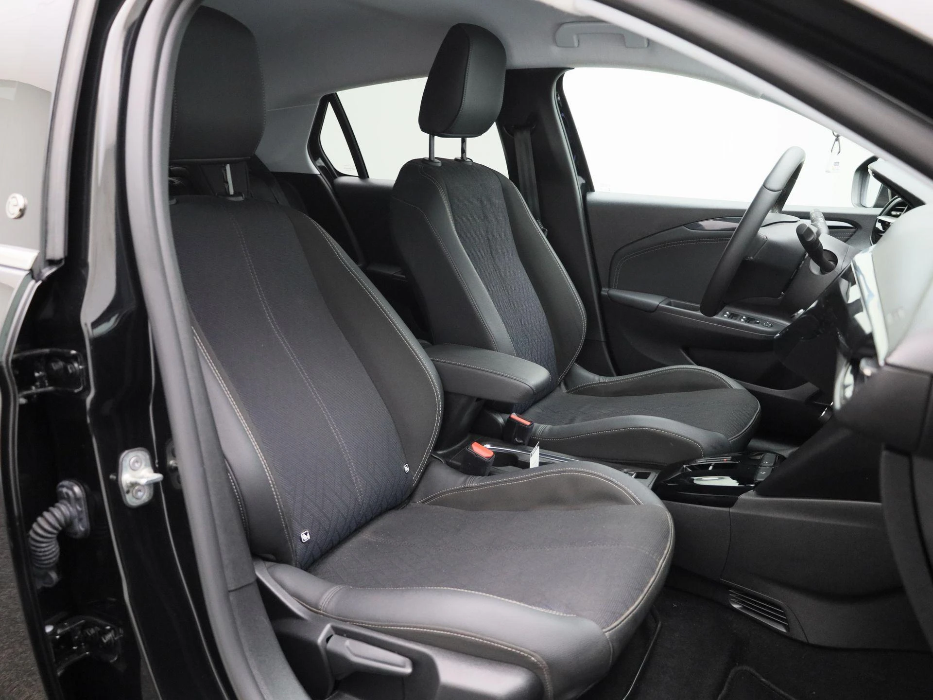 Opel-Corsa-e-image-33