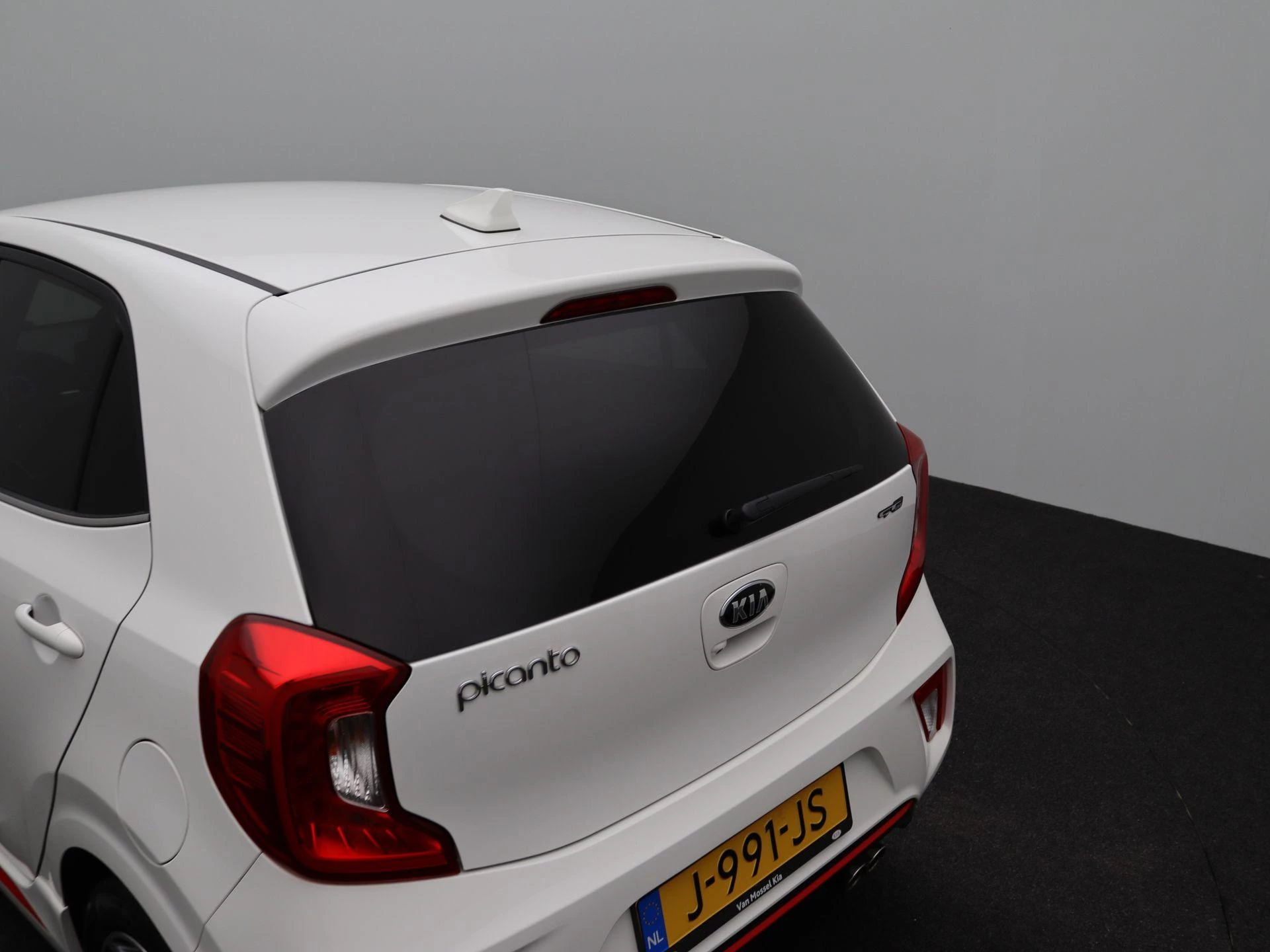 Kia-Picanto-image-35