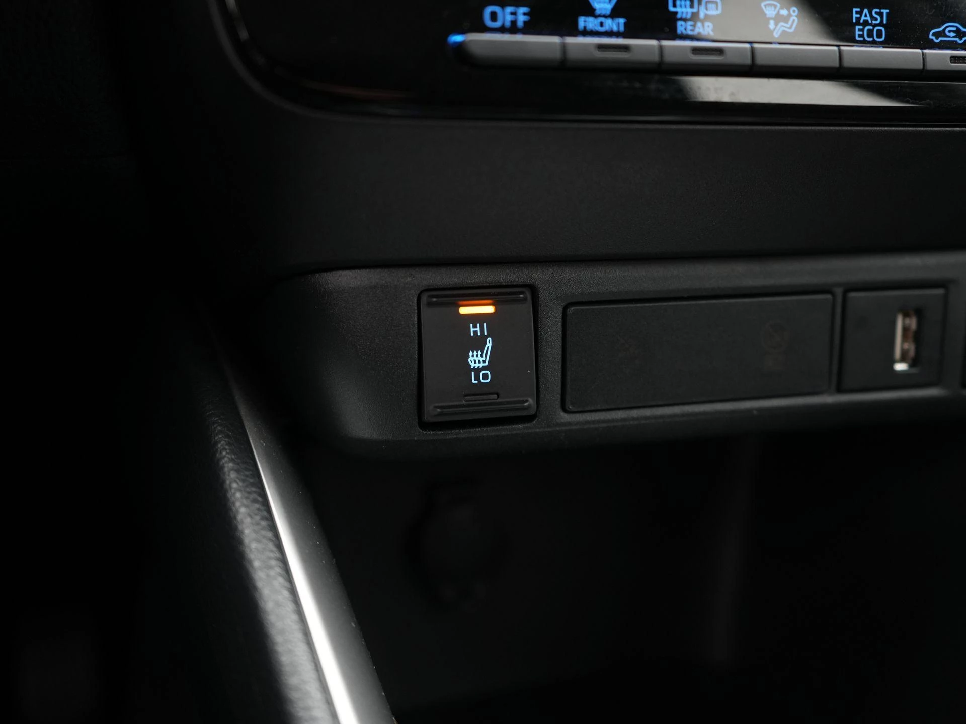Toyota-Yaris-image-16