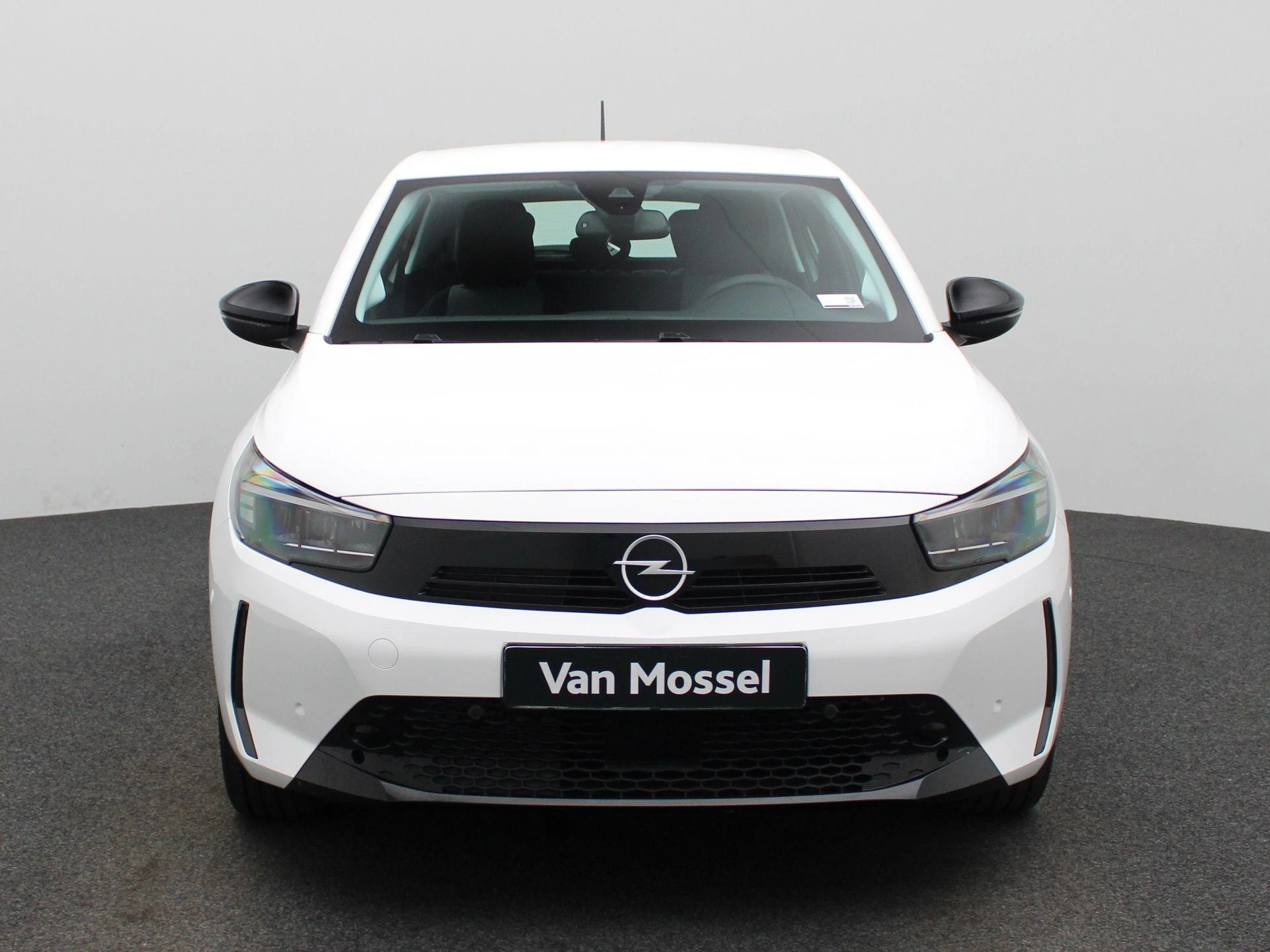 Opel-Corsa-image-2