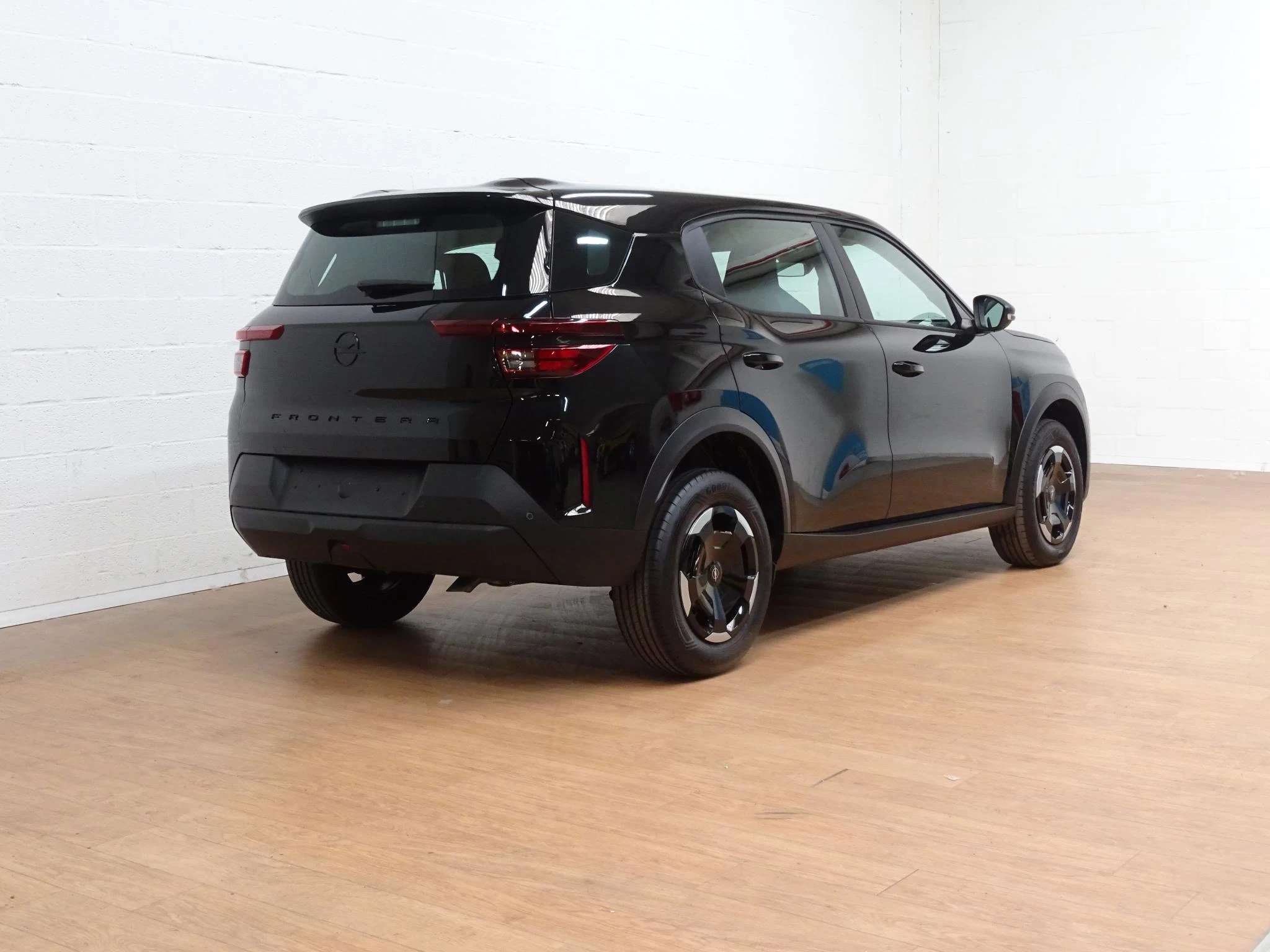 Opel-Frontera-image-5