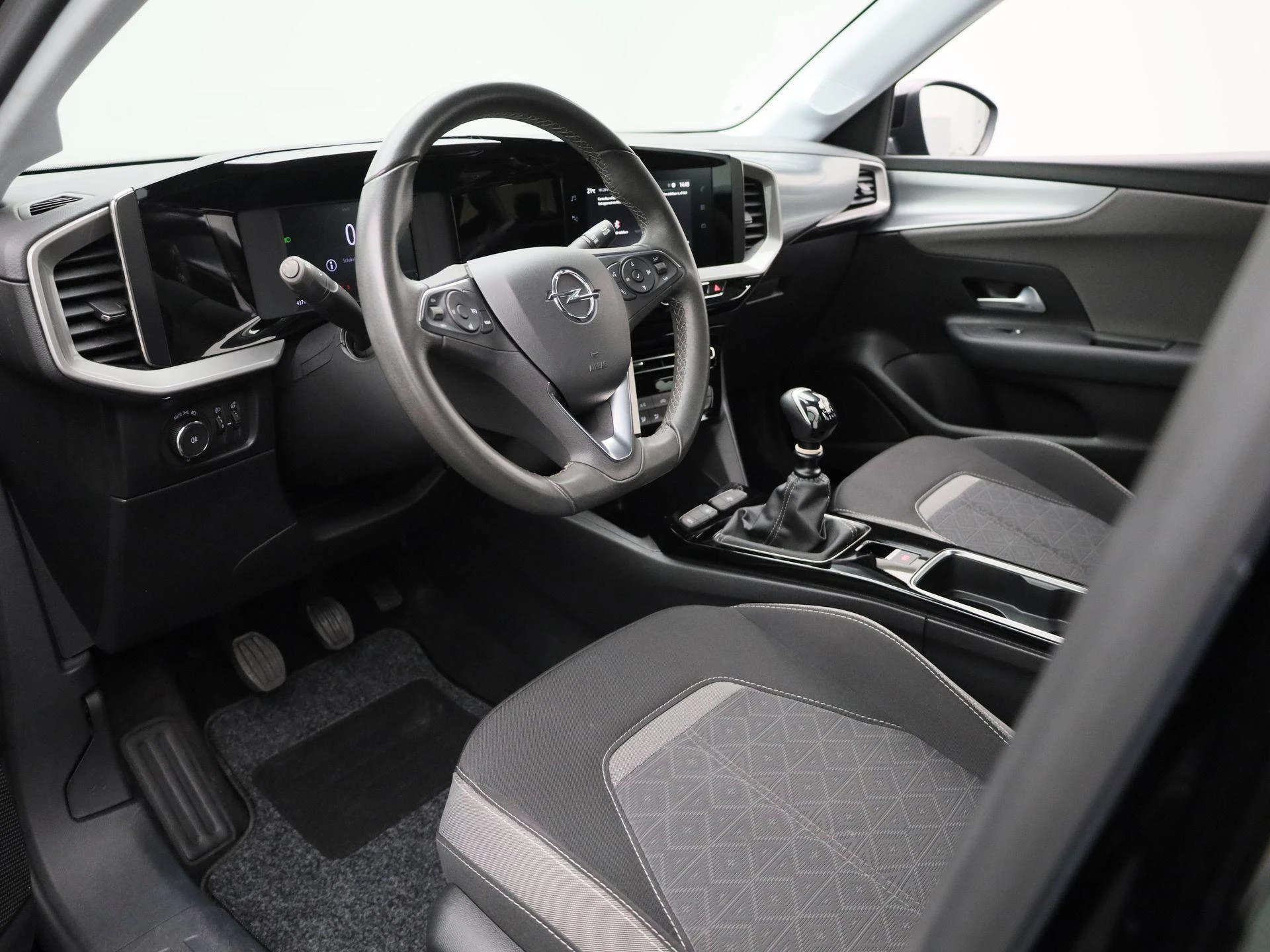 Opel-Mokka-image-15