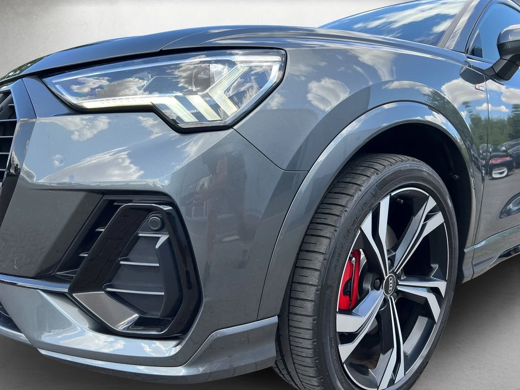 Audi Q3 S line 40 TDI quattro S tronic *Navi*AHK*