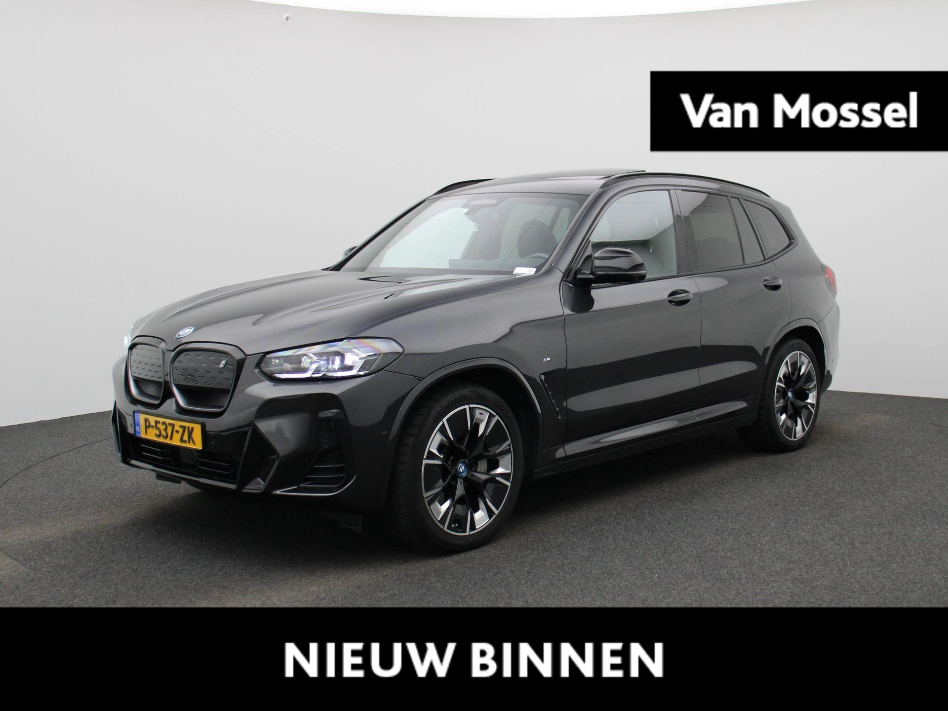 BMW-iX3-image-0