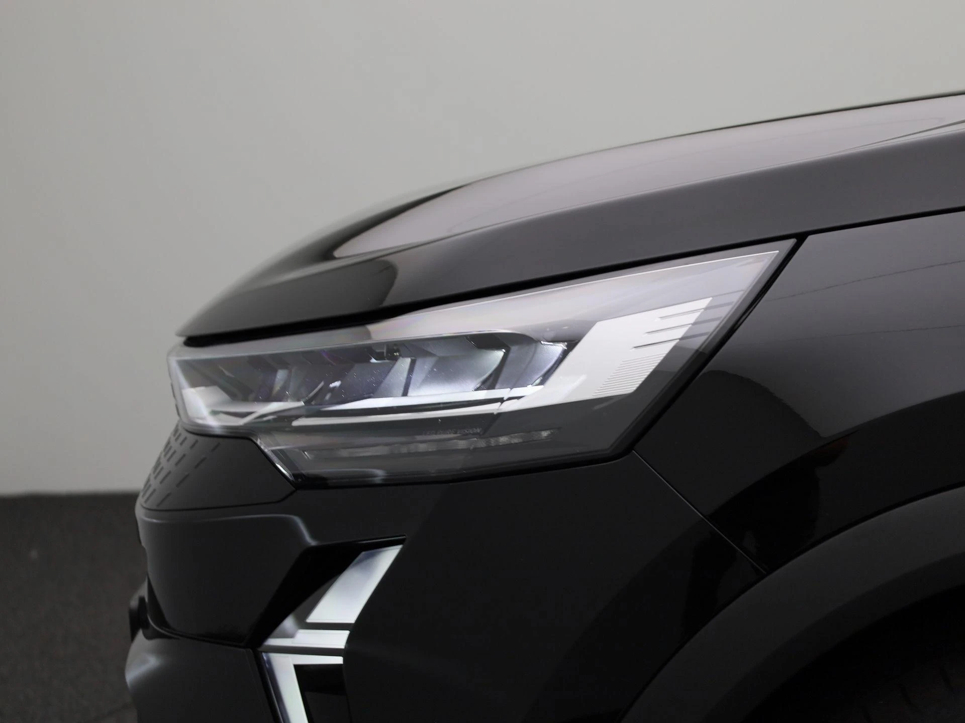Renault Captur 1.8 E-Tech full hybrid 160 techno
