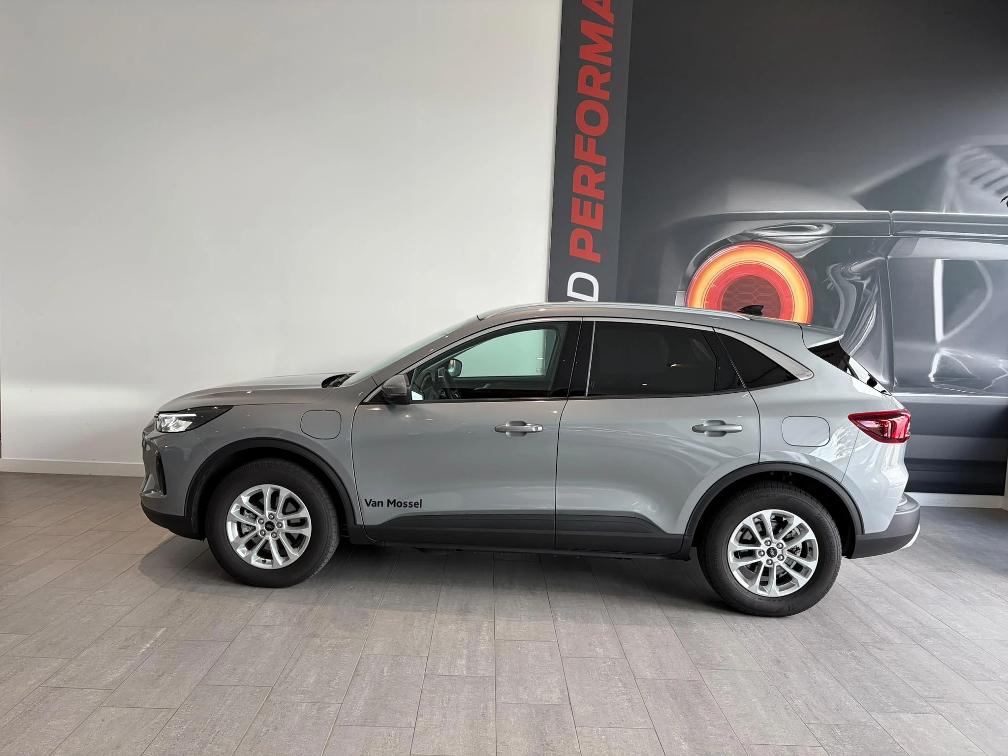 Ford-Kuga-image-1