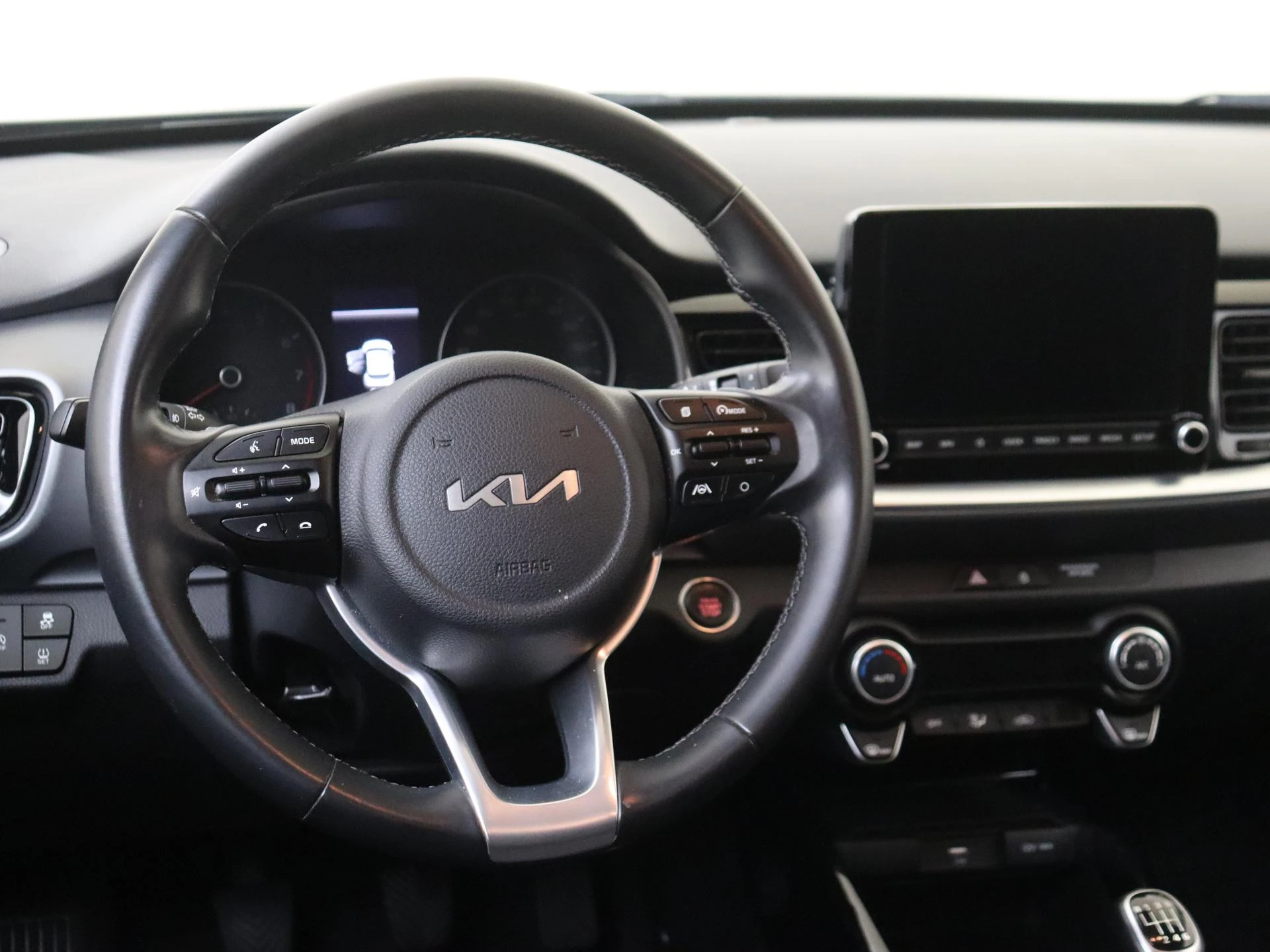 Kia-Stonic-image-9