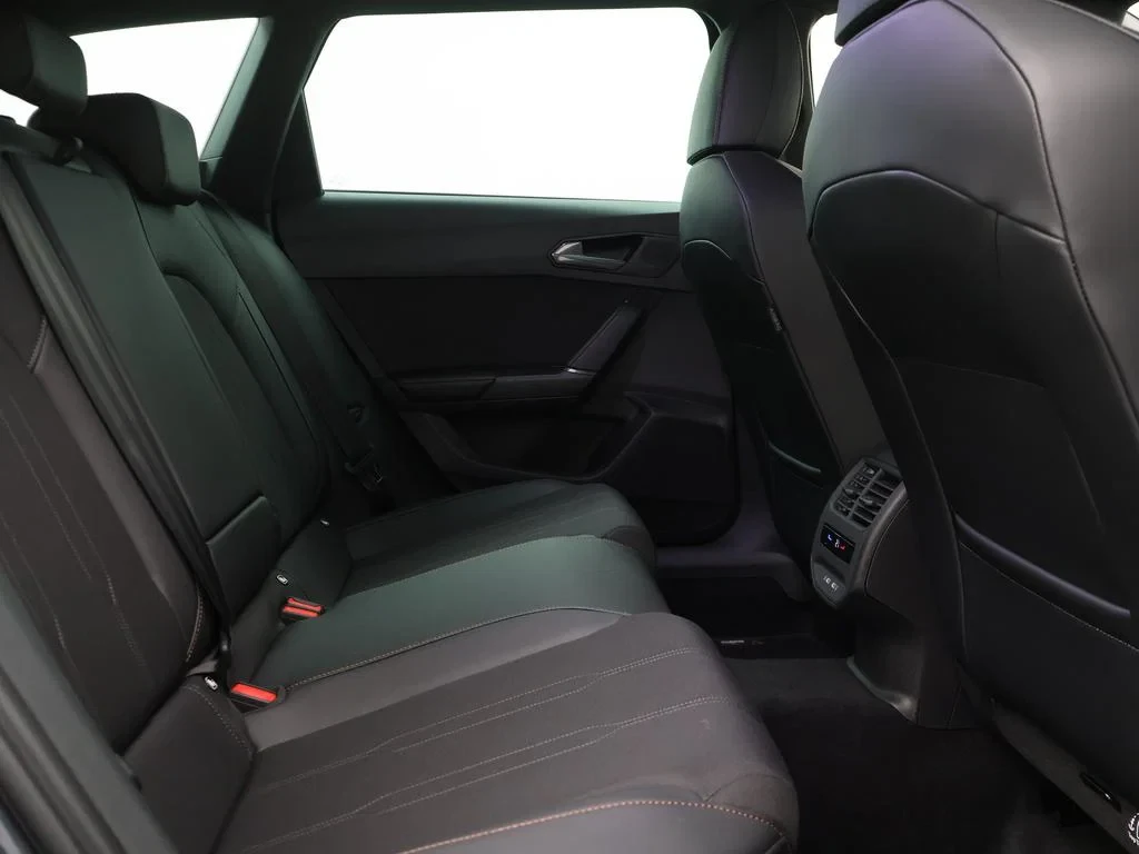 CUPRA-Leon Sportstourer-image-11