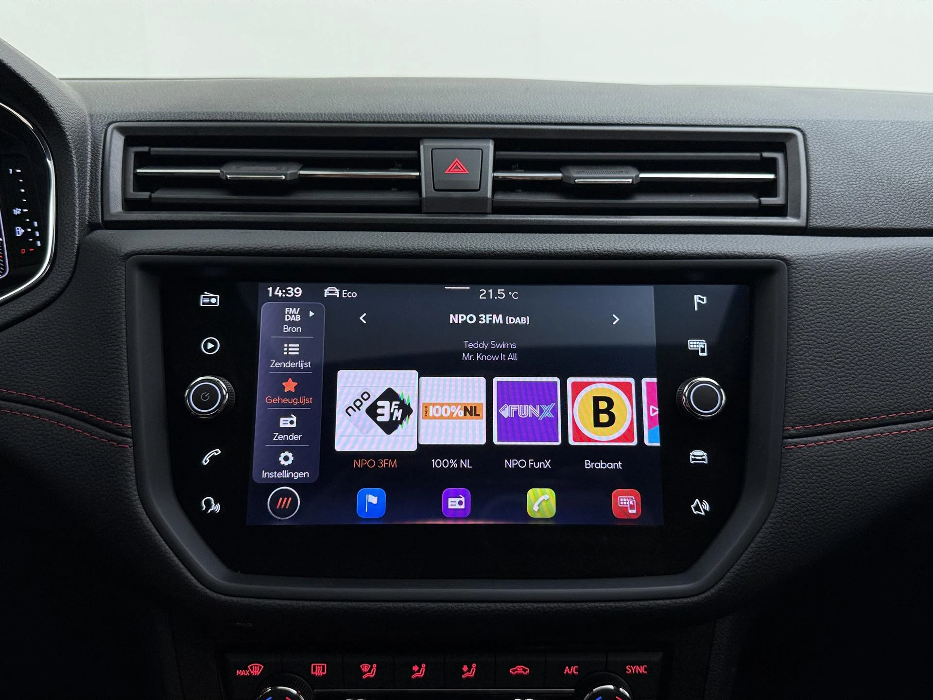 SEAT-Ibiza-image-18