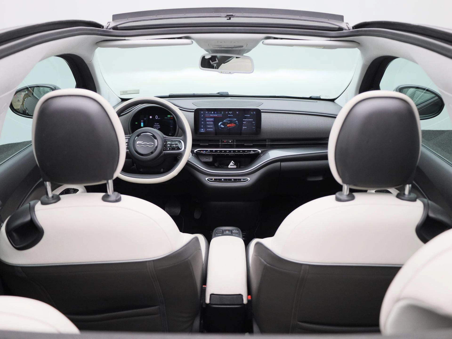 Fiat-500C-image-32