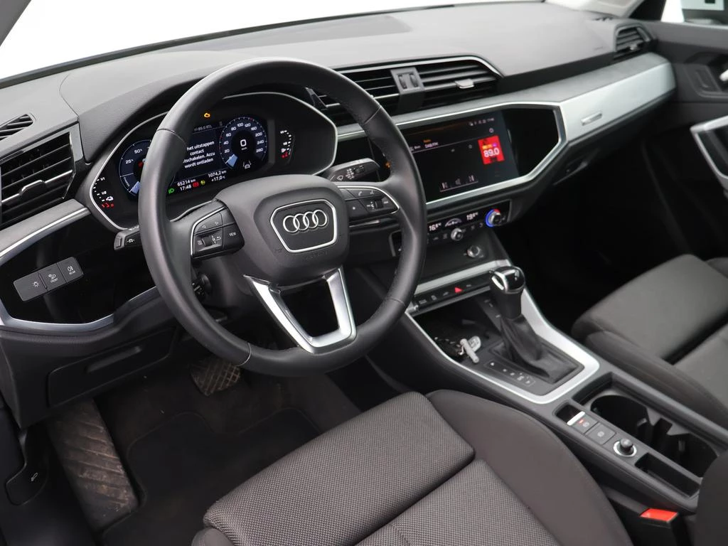 Audi Q3 PHEV Attraction PHEV 45TFSIe *AUTOMAAT*ACC*PDC*VIRTUAL COCKPIT*LANE ASSIST*...*