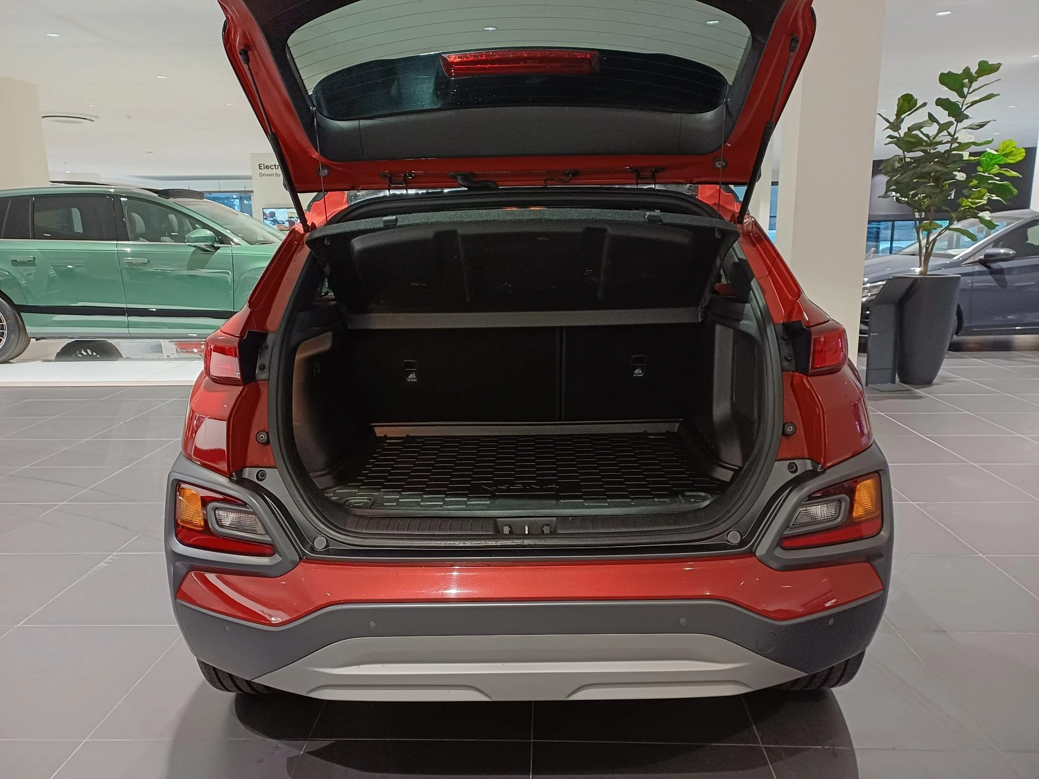 Hyundai Kona 1.0 T-GDI Sky