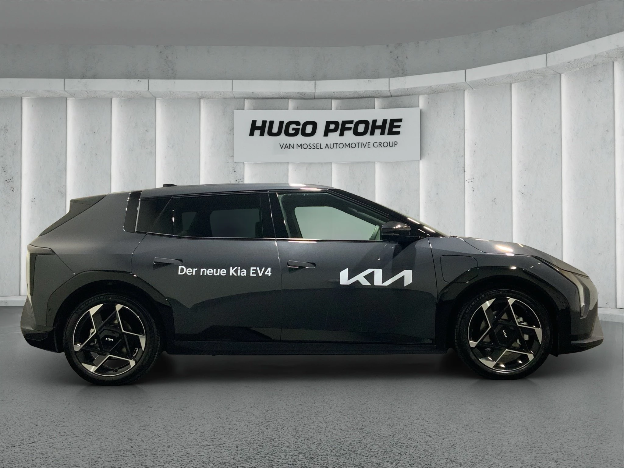 Kia EV4 Hatchback GT-line 81 kWh 150 kW Frontantrieb Schräghecklimousine. 5-türig