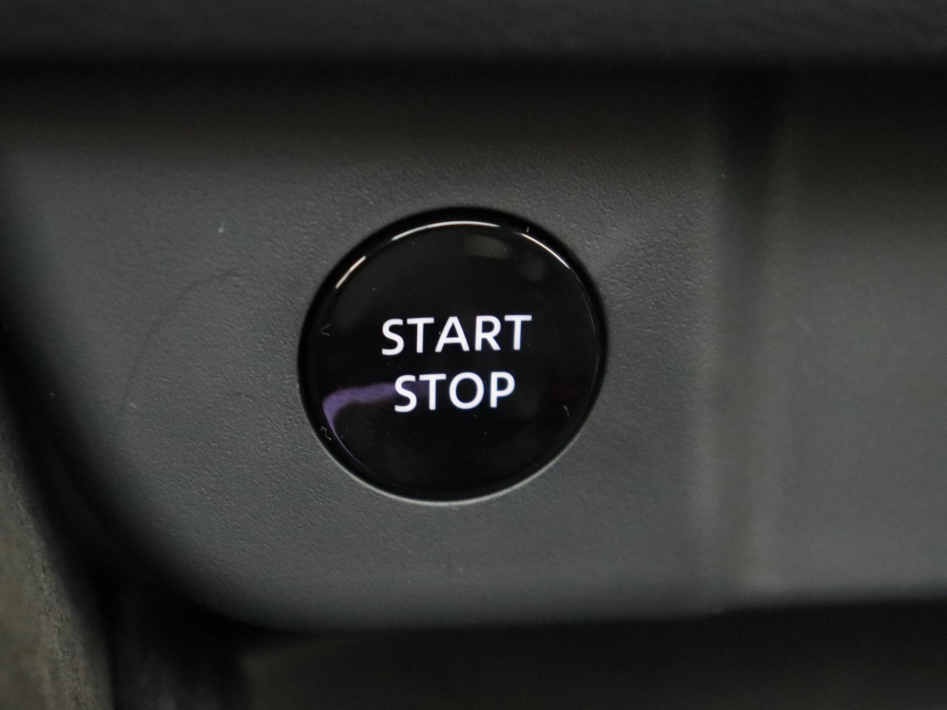 Nissan-QASHQAI-image-17