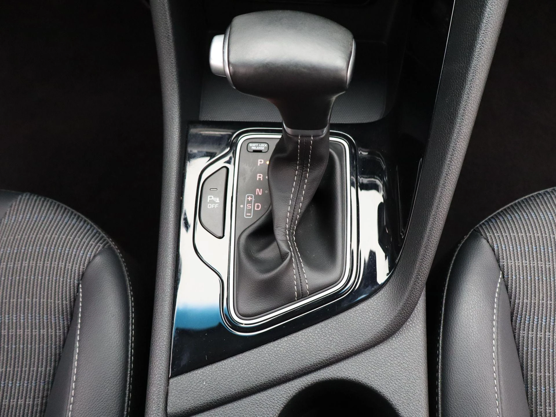 Kia-Niro-image-9