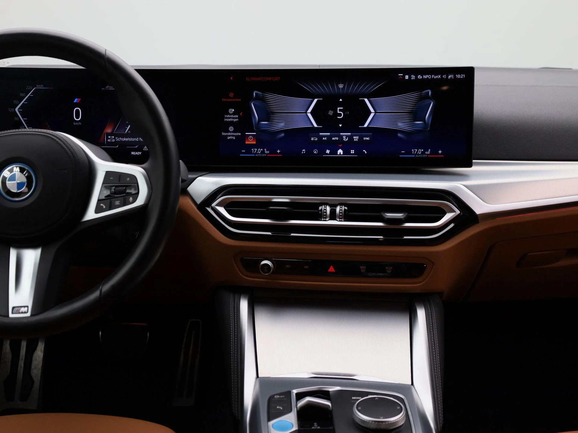 BMW-i4-image-7