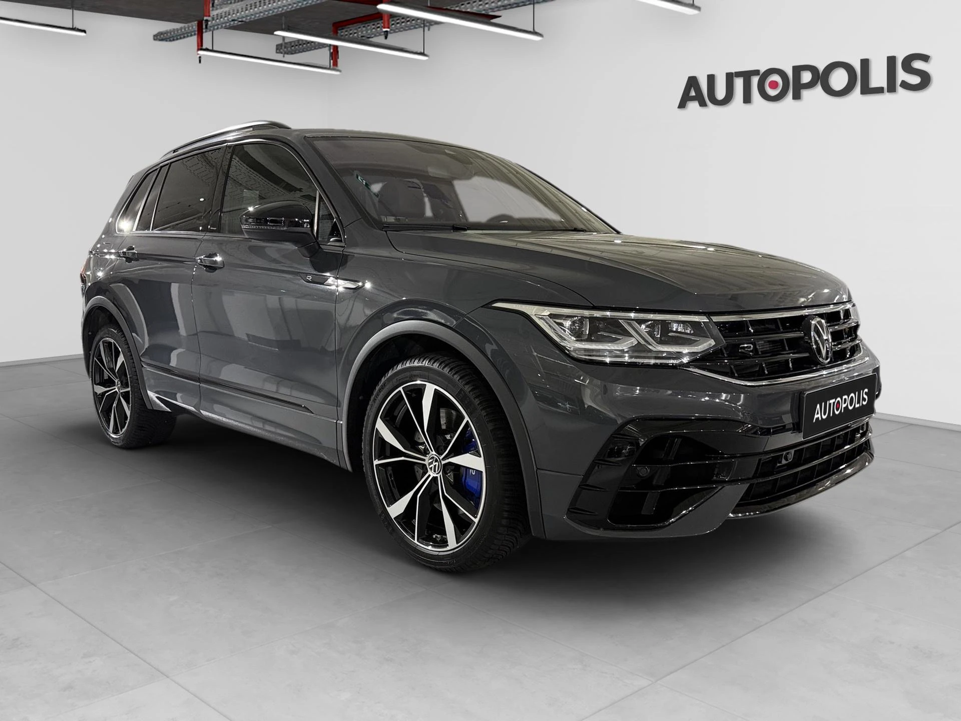 Volkswagen-Tiguan-image-18