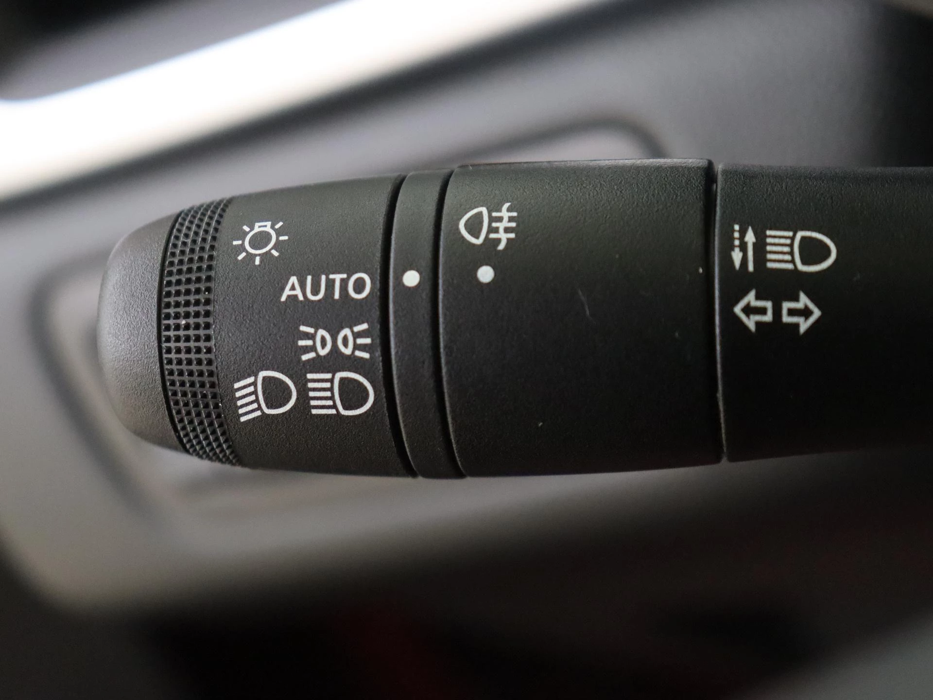 Renault-Captur-image-27