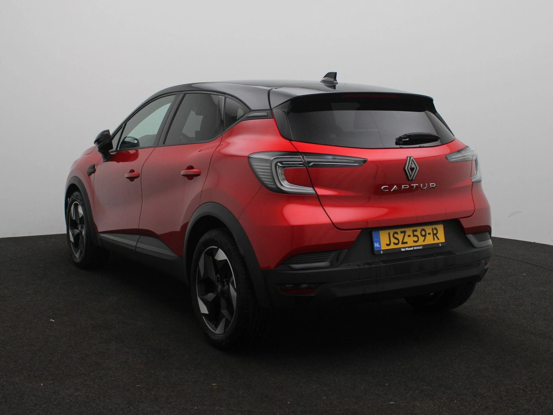 Renault-Captur-image-1