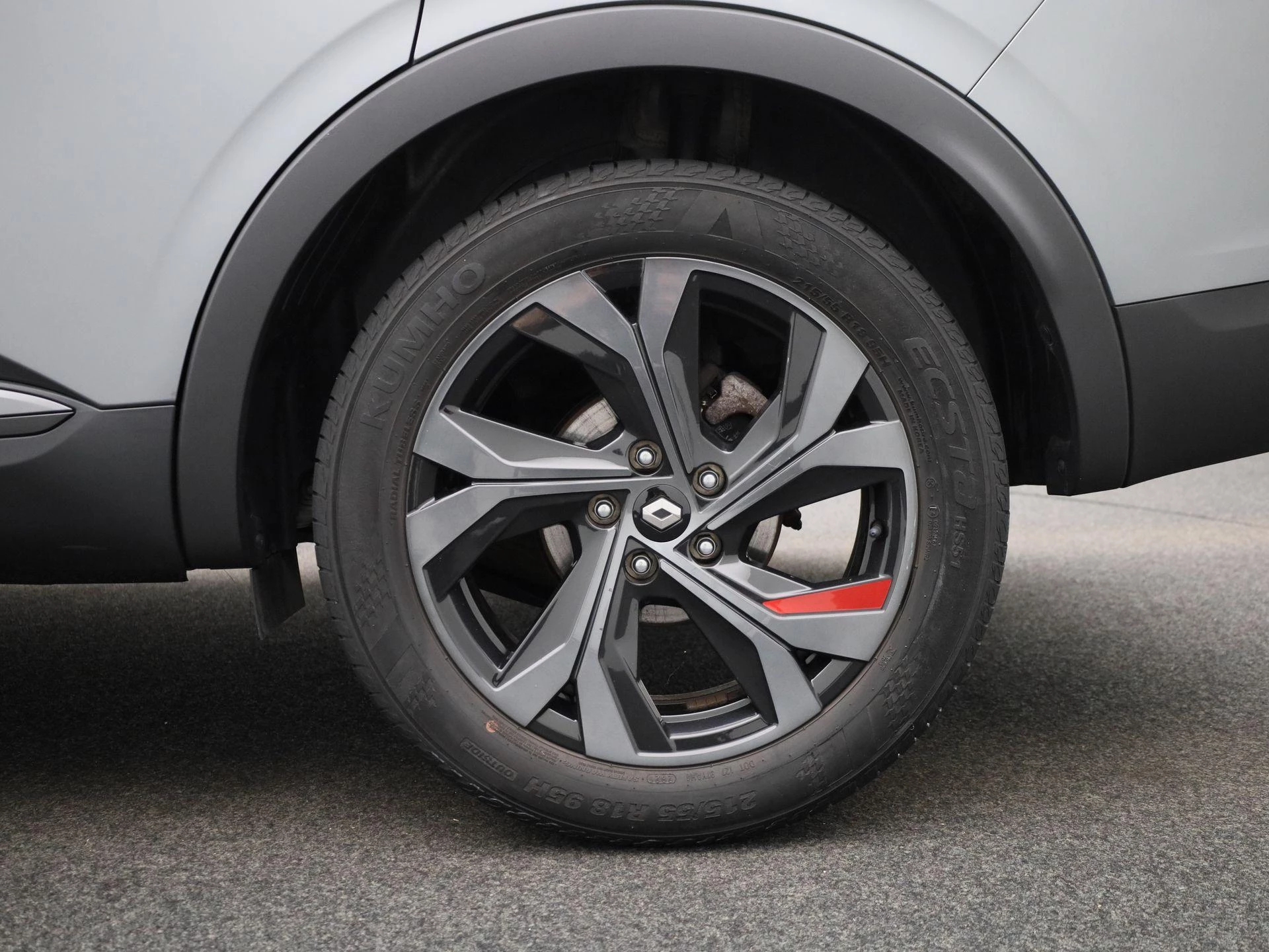 Renault-Arkana-image-13