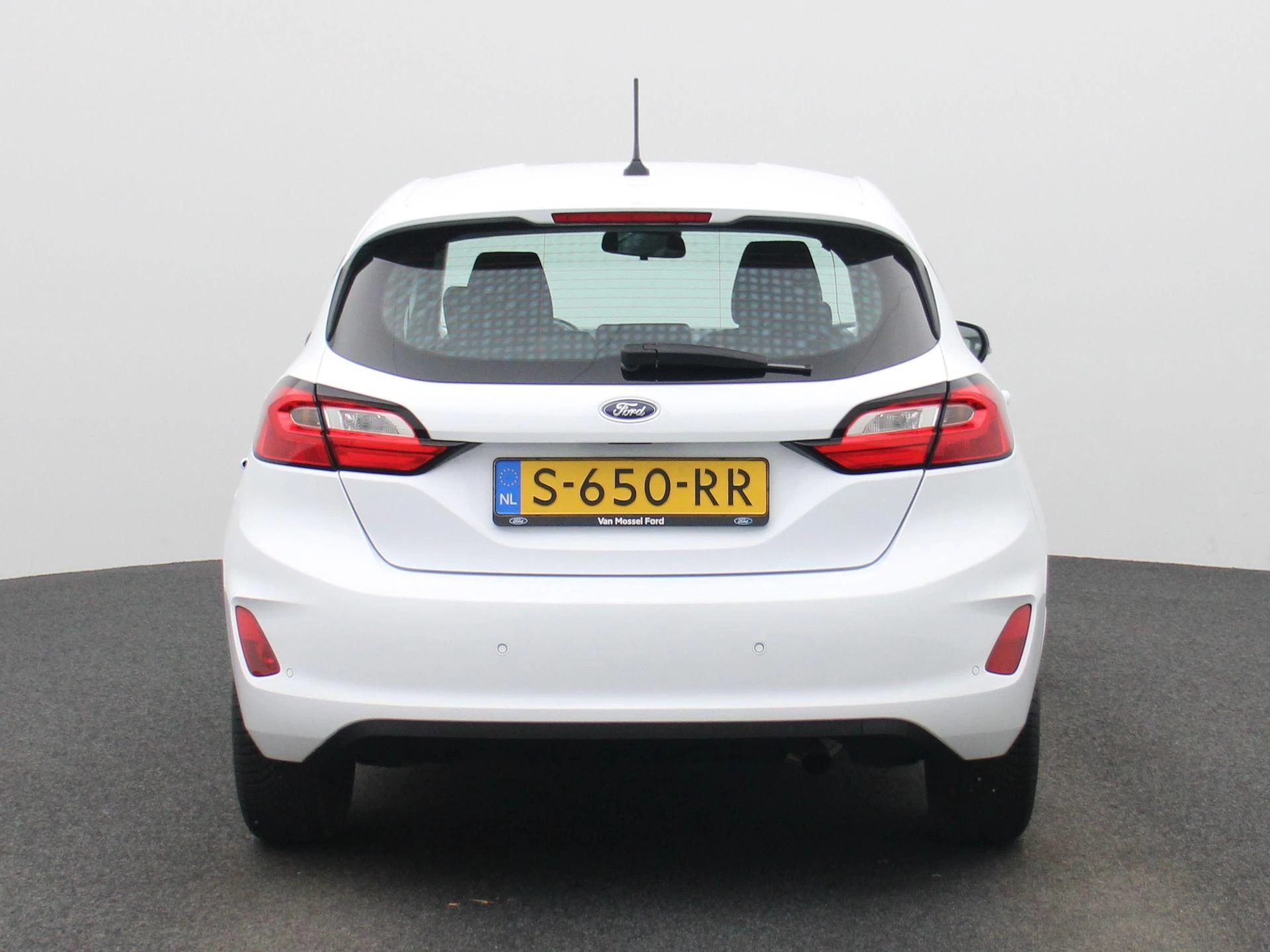 Ford-Fiesta-image-4
