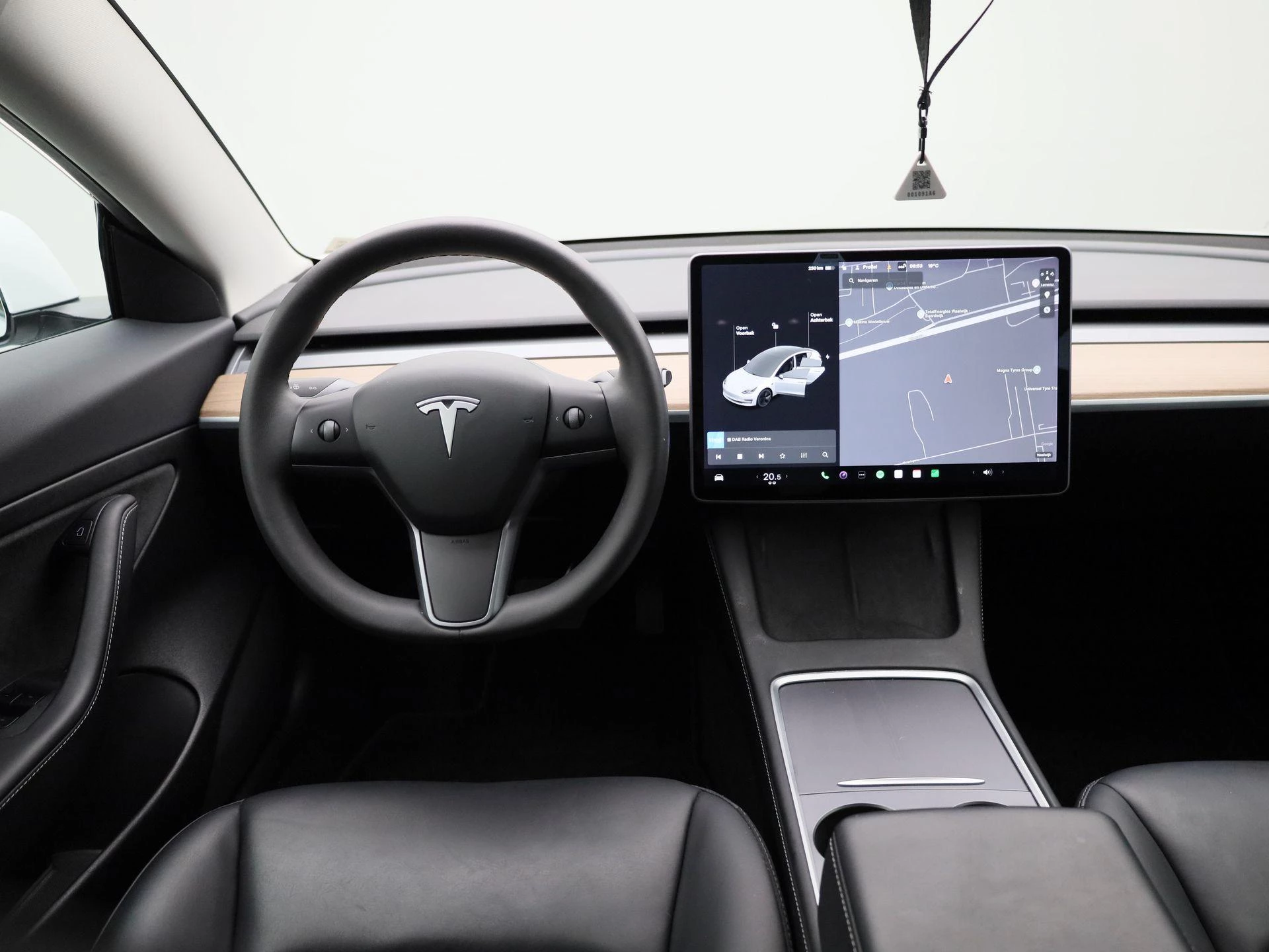 Tesla Model 3 Standard RWD Plus 60 kWh