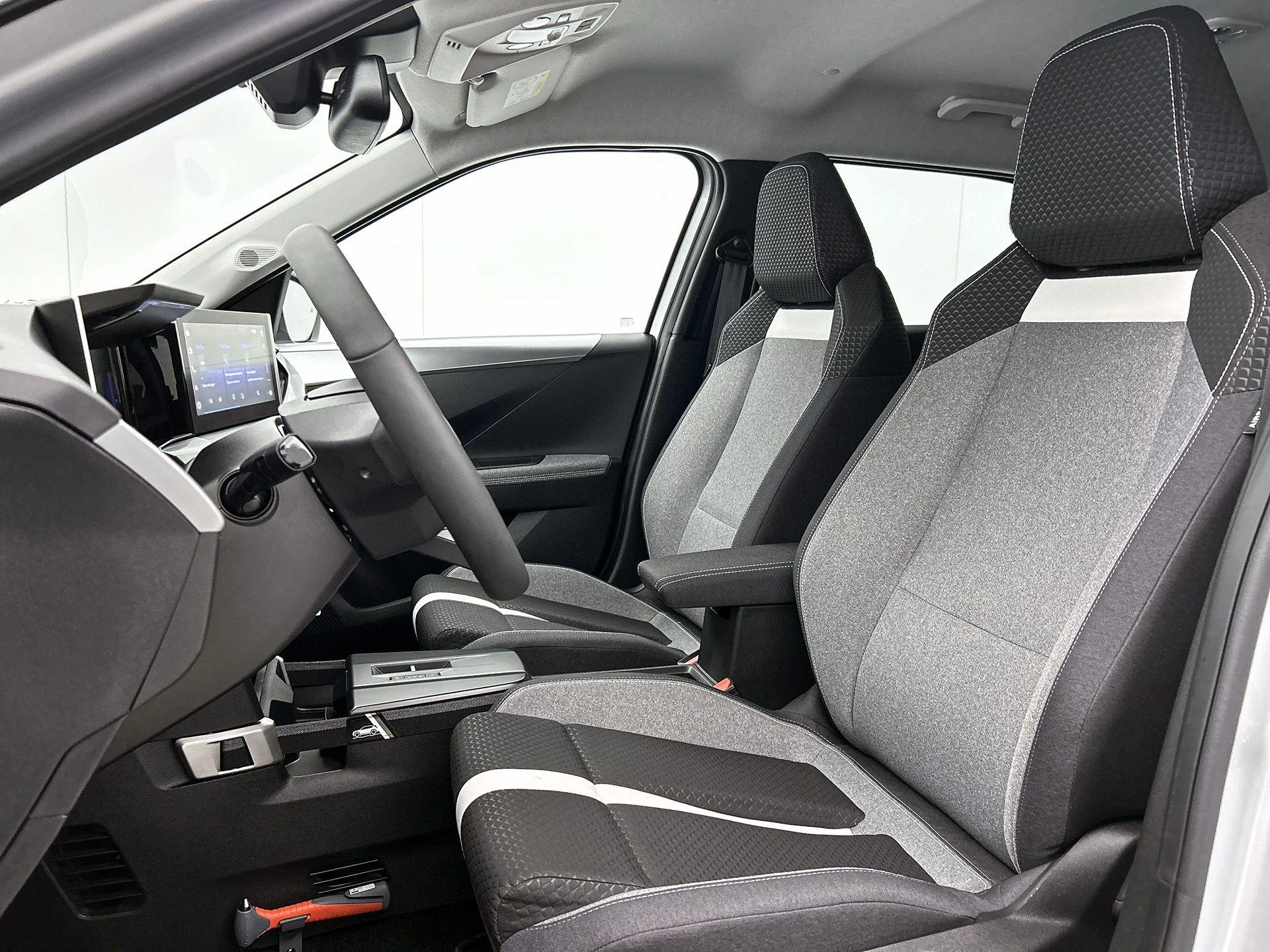 Opel-Frontera-image-32