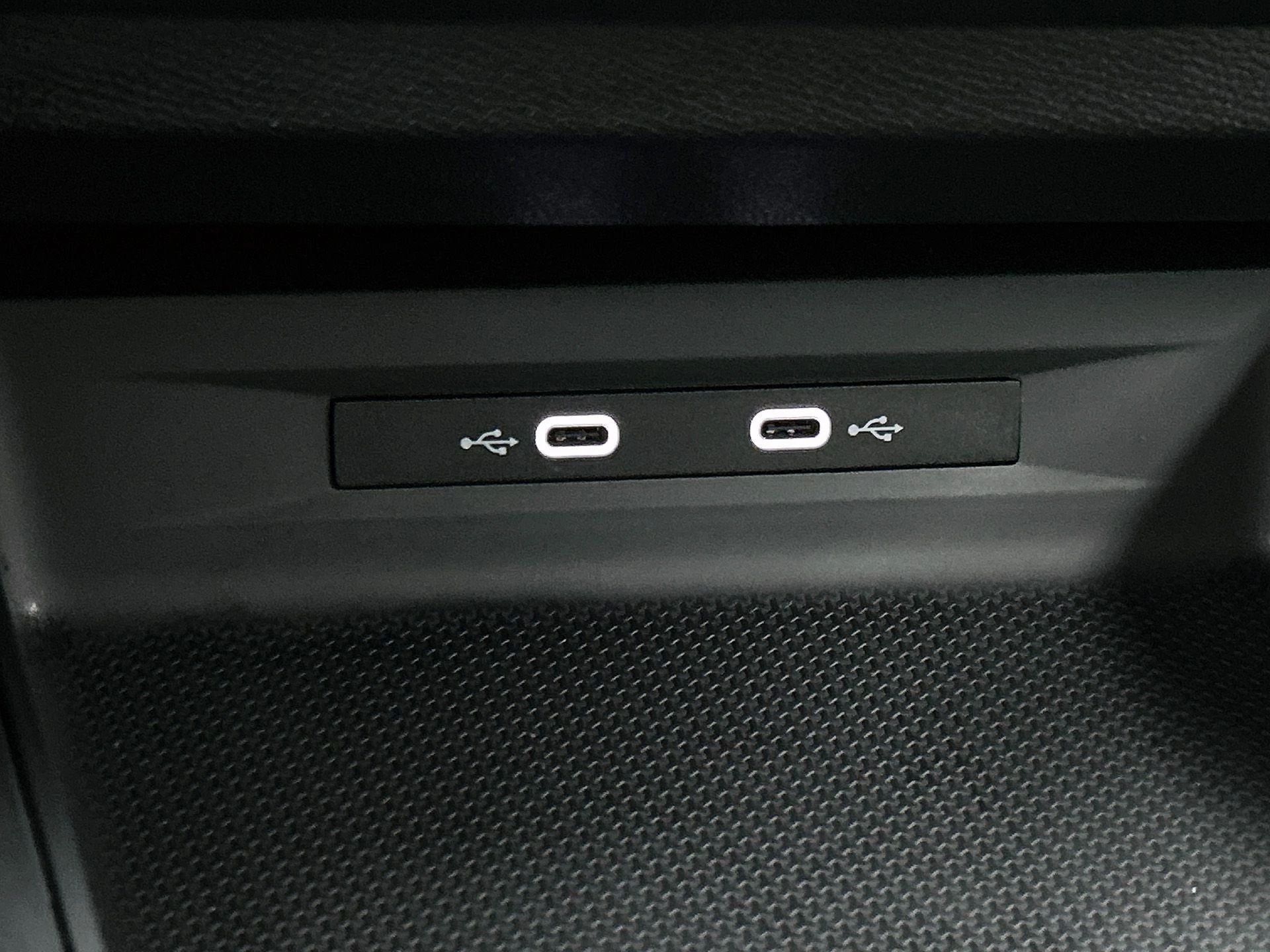 SEAT-Leon-image-31