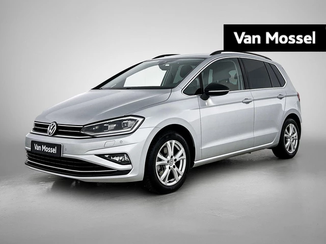 Volkswagen Golf SportsVan