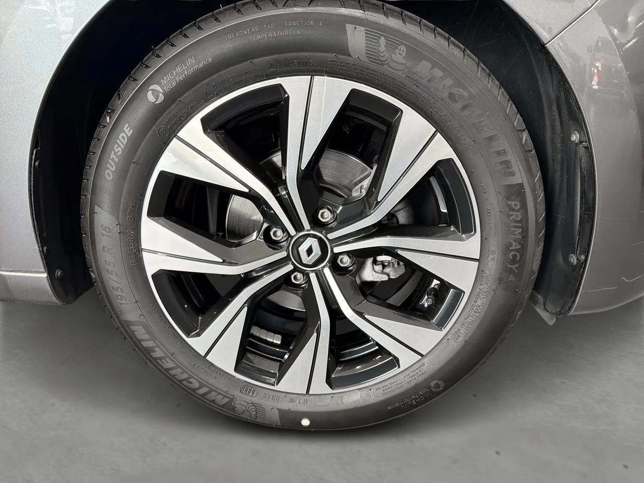 Renault-Clio-image-5